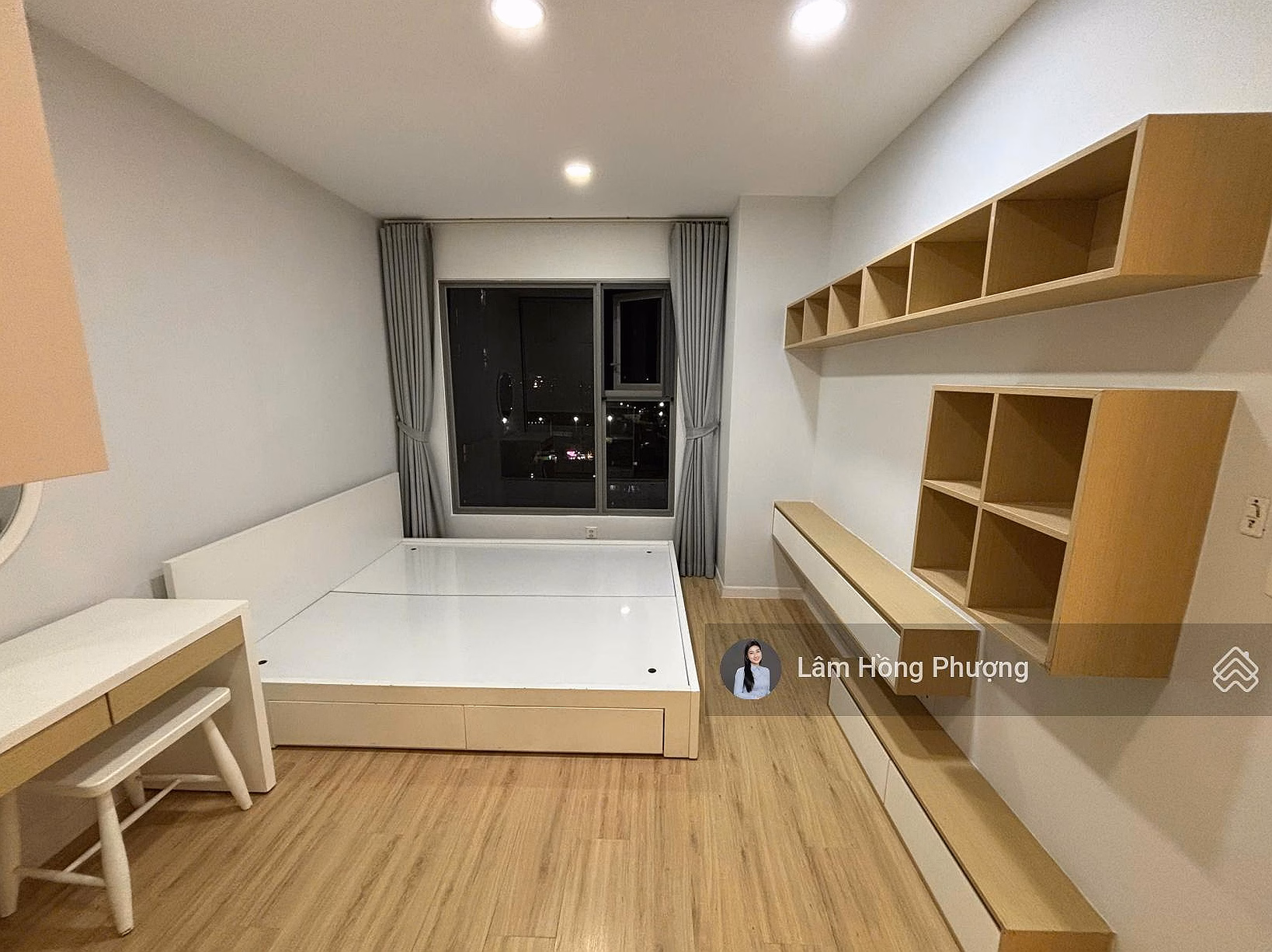 Selling 72m² An ​​Gia Skyline apartment in District 7 for 5 billion with pink book available - 0939 220 *** Ms. Phuong