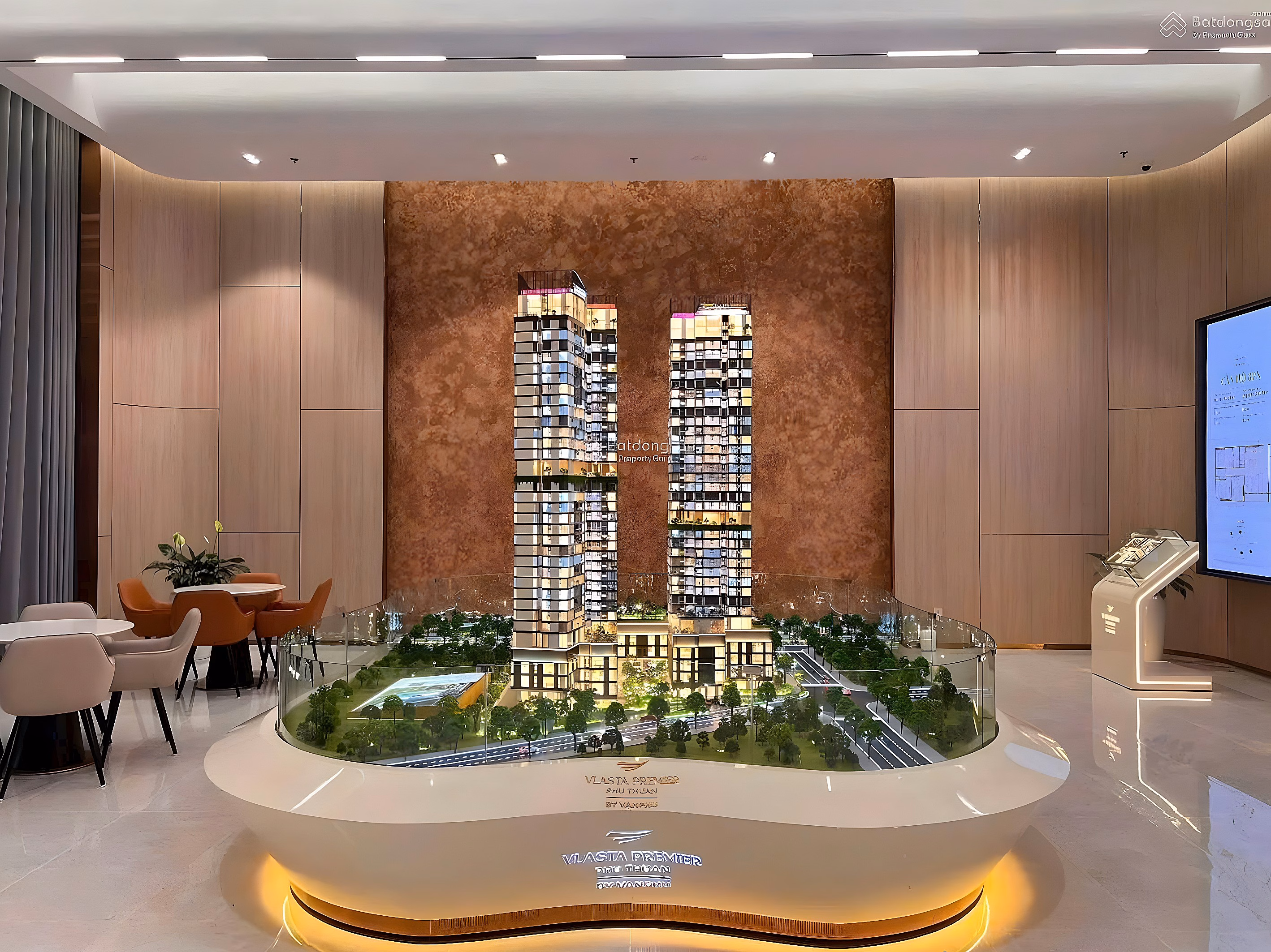 21 internal apartments - Free 5 taels of GOLD when customers book early - 15% discount at Vlasta Premier apartment District 7