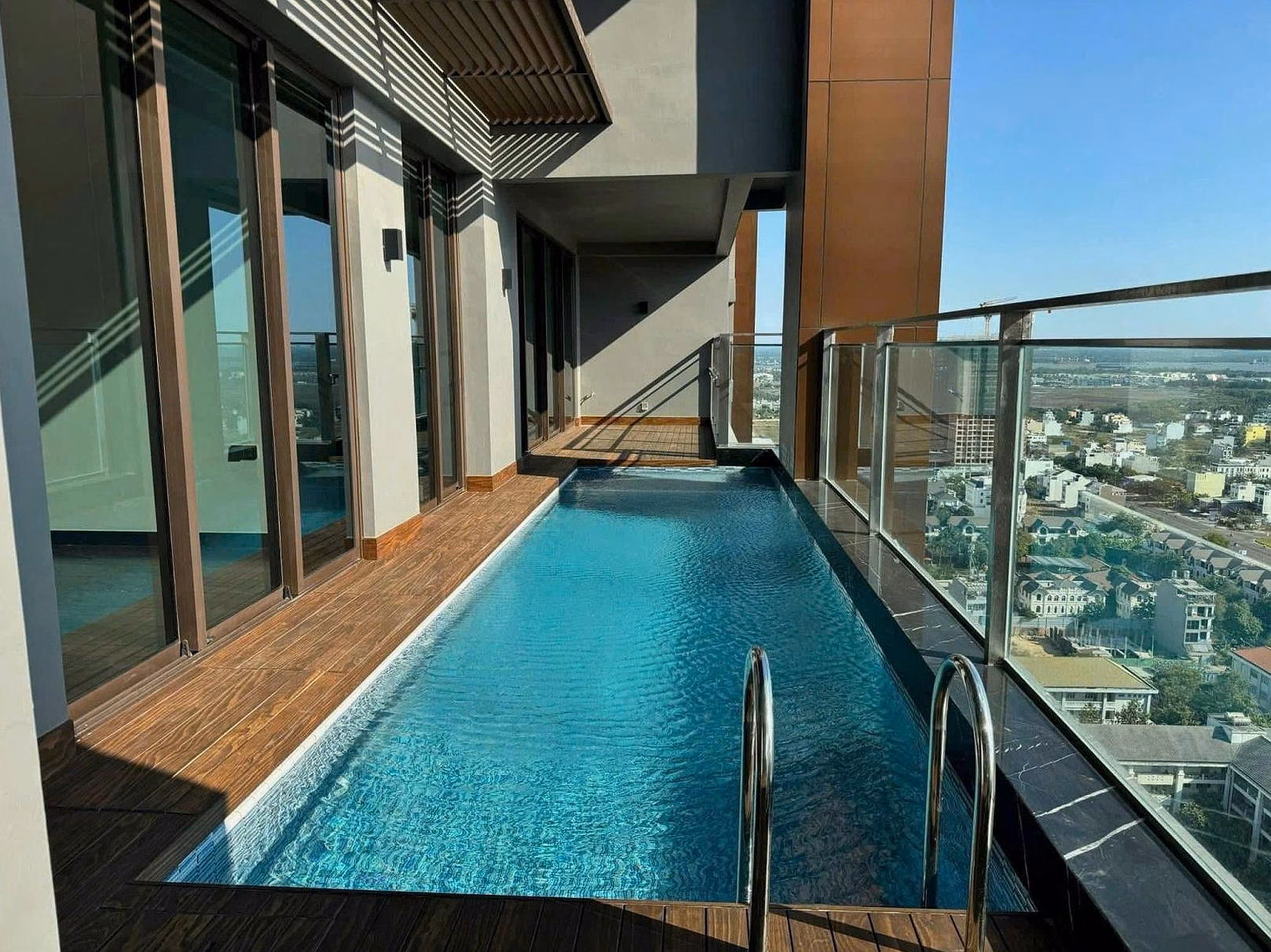 Good price 41.9 billion 3 bedroom 325m² apartment, private pool with special layout and 2 super rare gardens