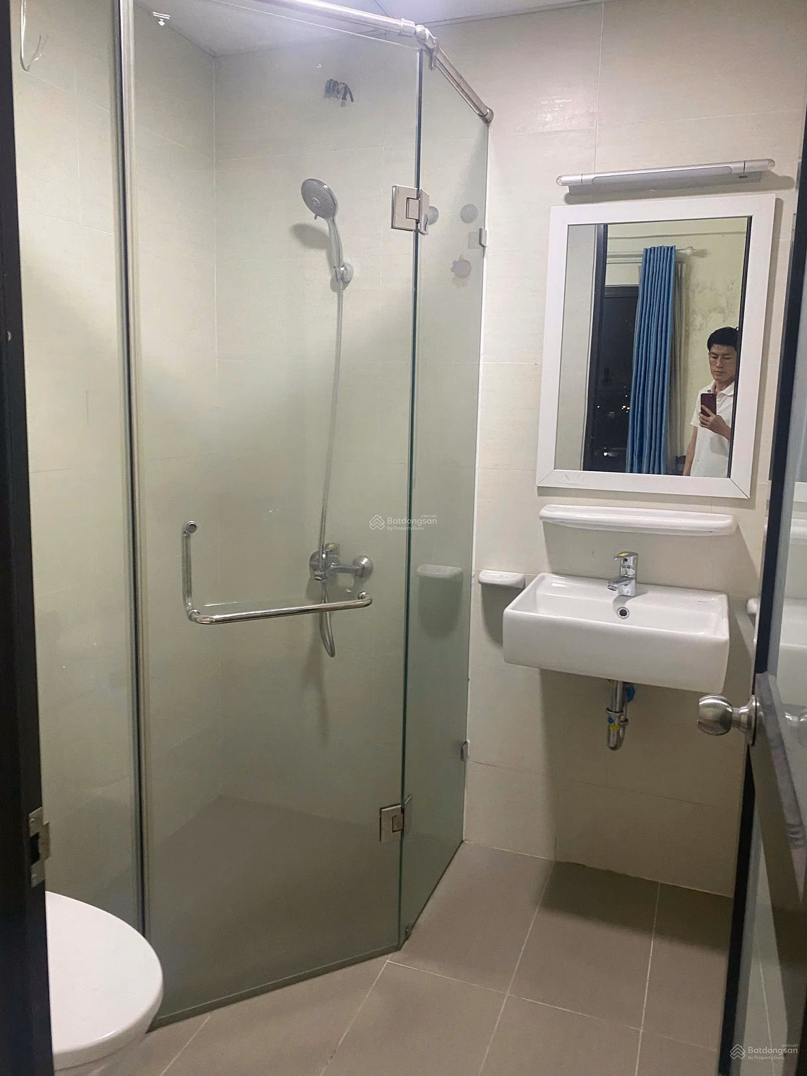 The owner selling the apartment already has a Pink Book; 2 bedrooms + 2 bathrooms; 58m2