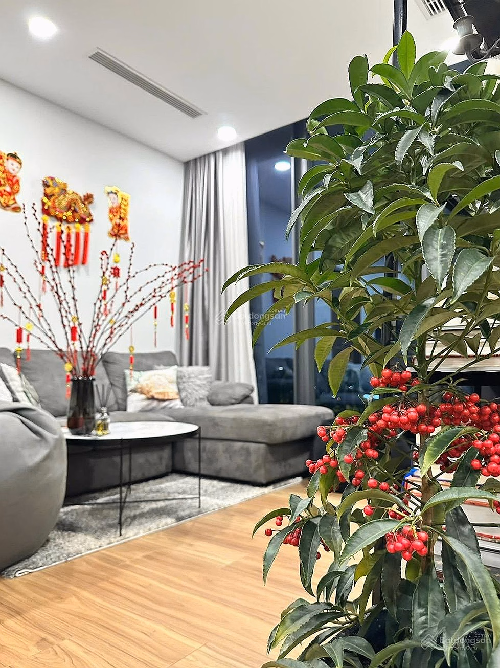 Need to transfer luxury apartment District 2 Era Binh Khanh 75m2 2 bedrooms