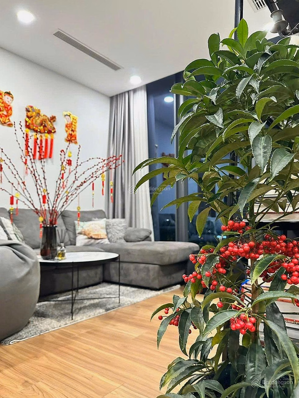 Need to transfer luxury apartment District 2 Era Binh Khanh 75m2 2 bedrooms