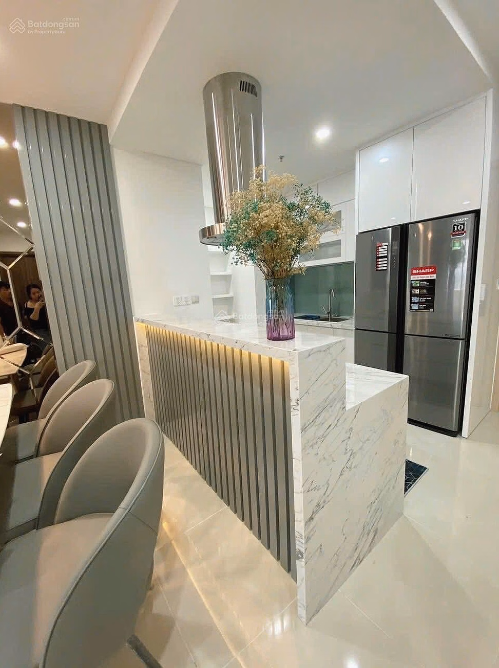 Urgent transfer of luxury apartment in District 6 Starlight Riverside 75m² 2 billion 200 million