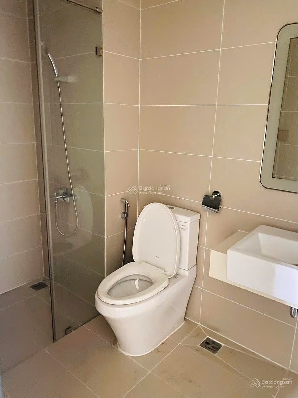 2 bedrooms 2 bathrooms 70m2 Q7 Boulevard Nguyen Luong Bang - South direction - High floor - 3,950 (tax included)