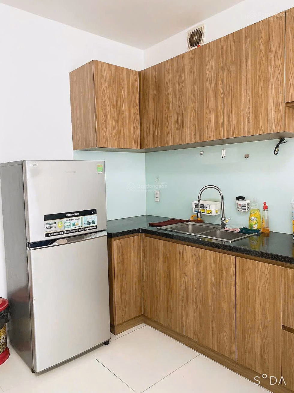 Selling IDICO Tan Phu apartment 2 bedrooms, 1 bathroom, 46m², price 2.42 billion with notarized sale book to transfer name