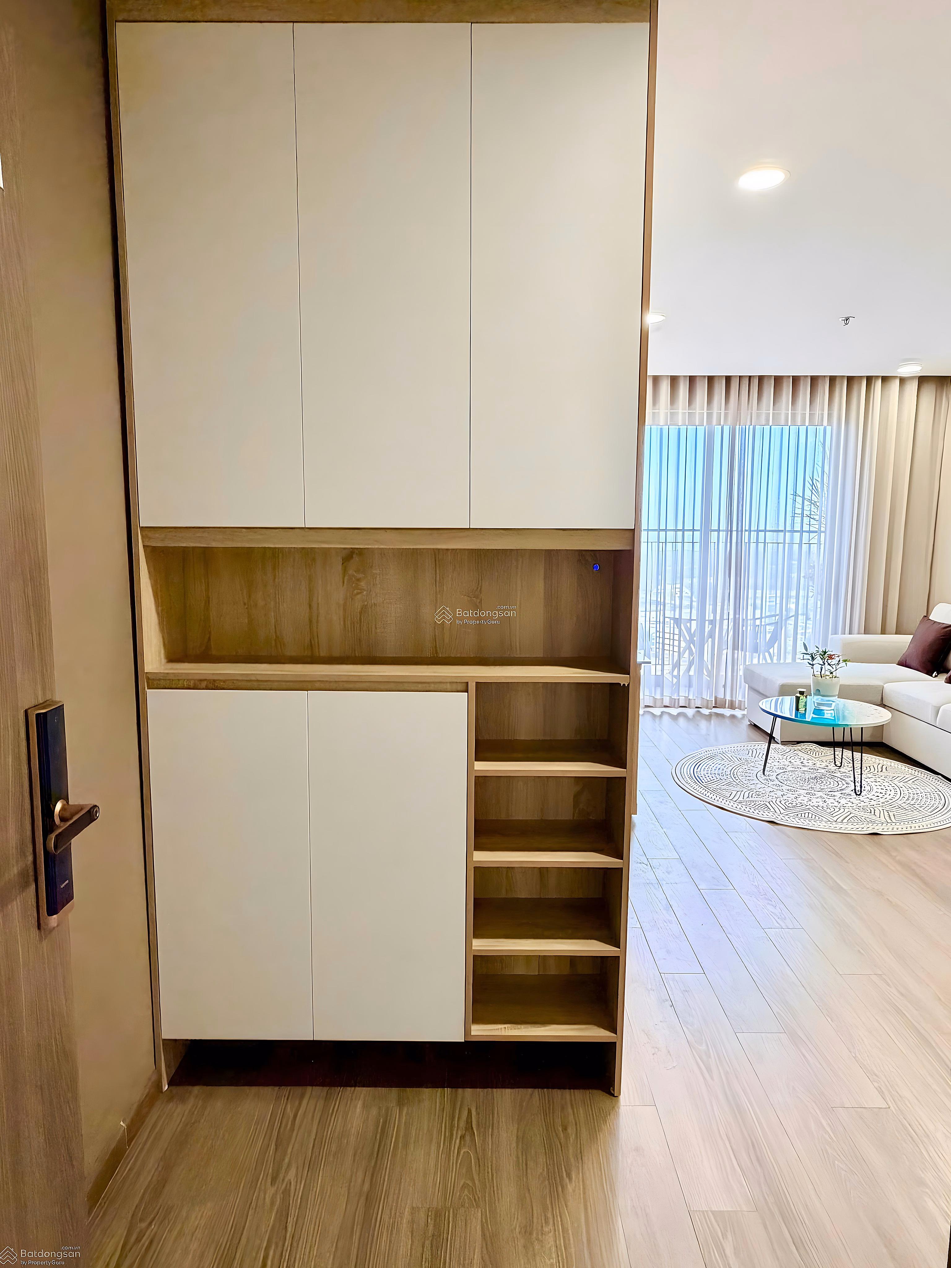 FPT Plaza 2 apartment for rent with super high floor view