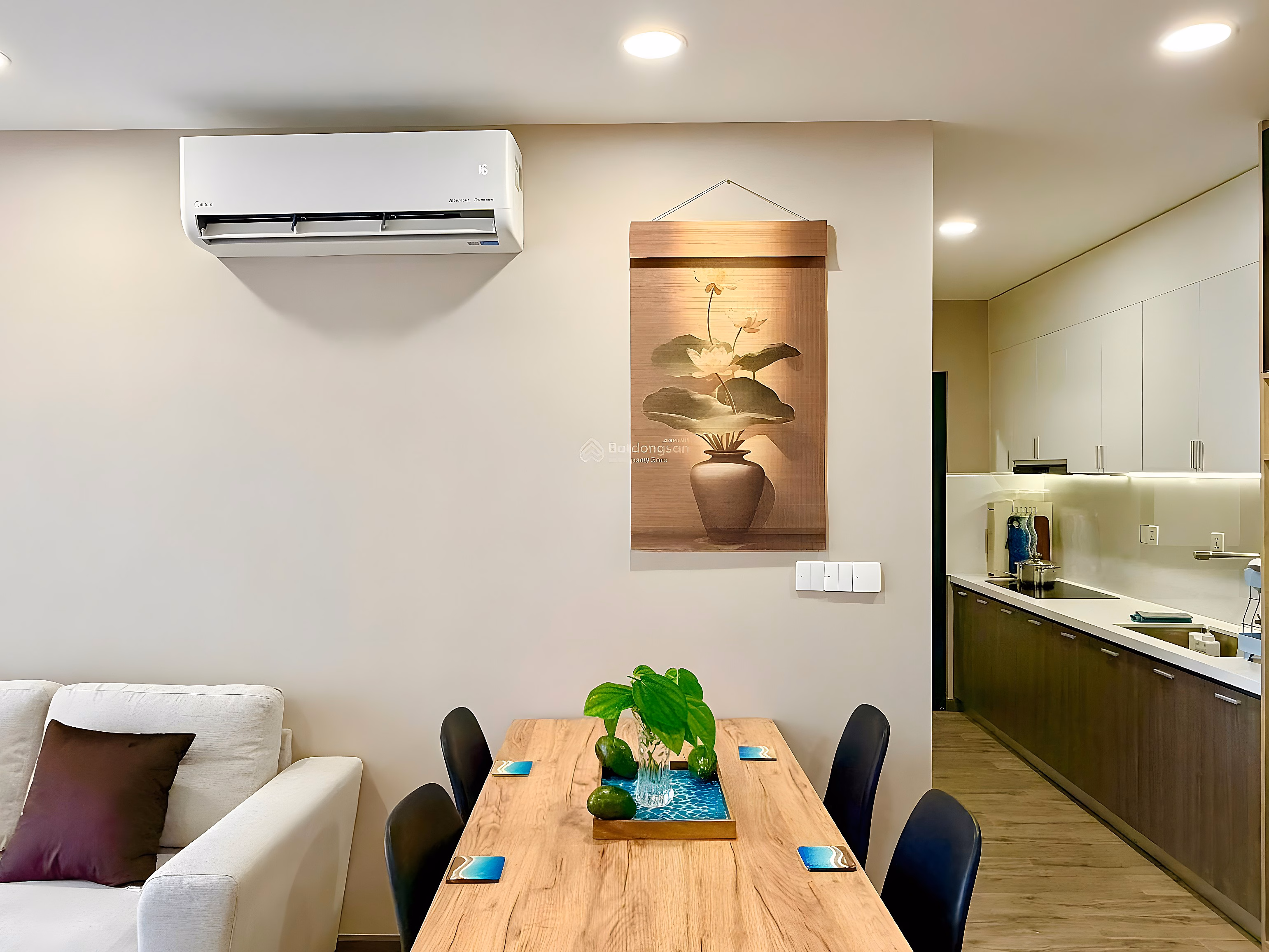 FPT Plaza 2 apartment for rent with super high floor view