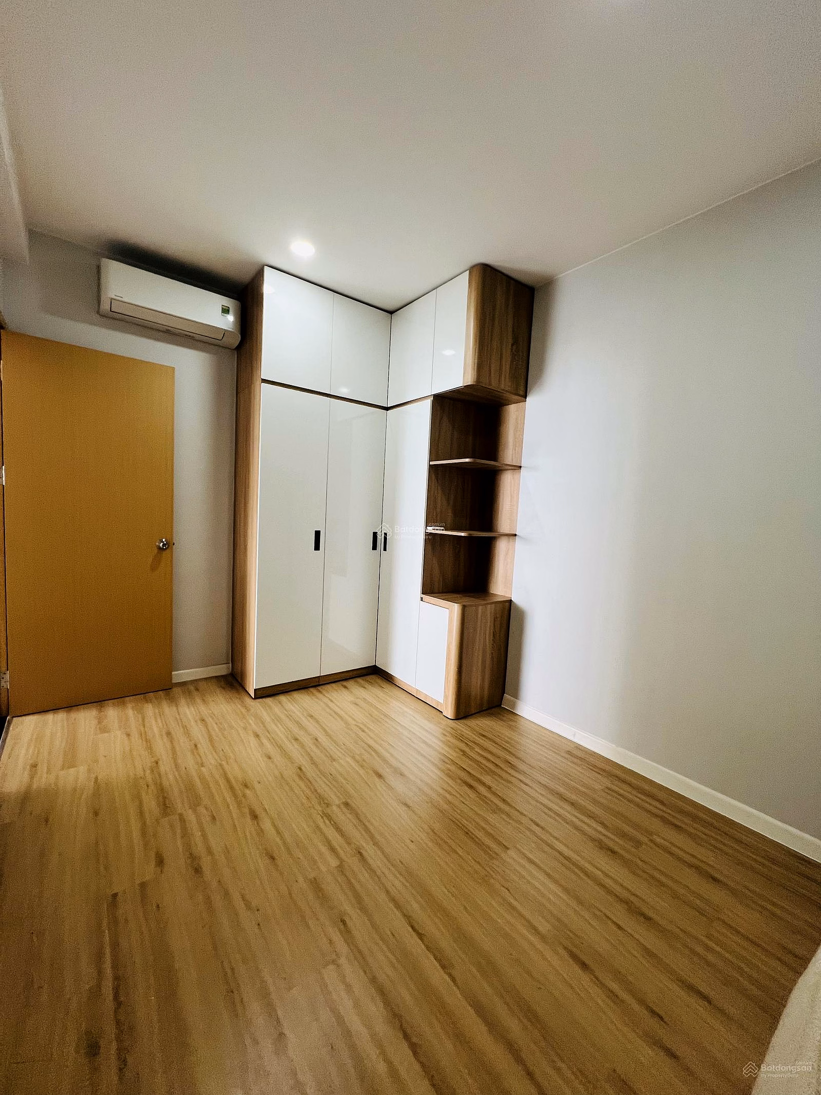 Angia Skyline apartment for sale, 3 bedrooms fully furnished