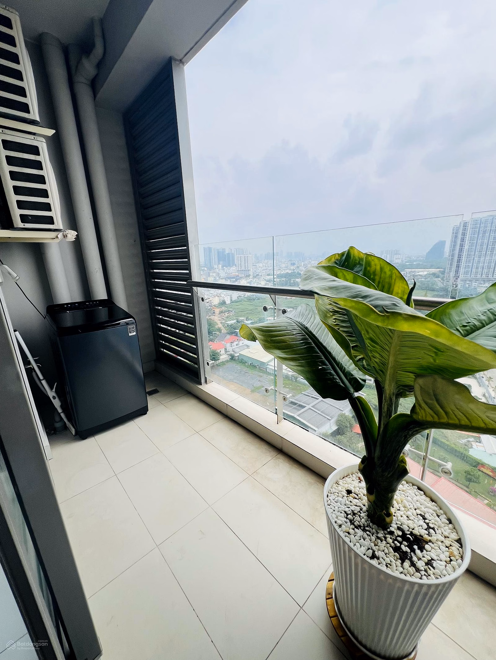 Angia Skyline apartment for sale, 3 bedrooms fully furnished