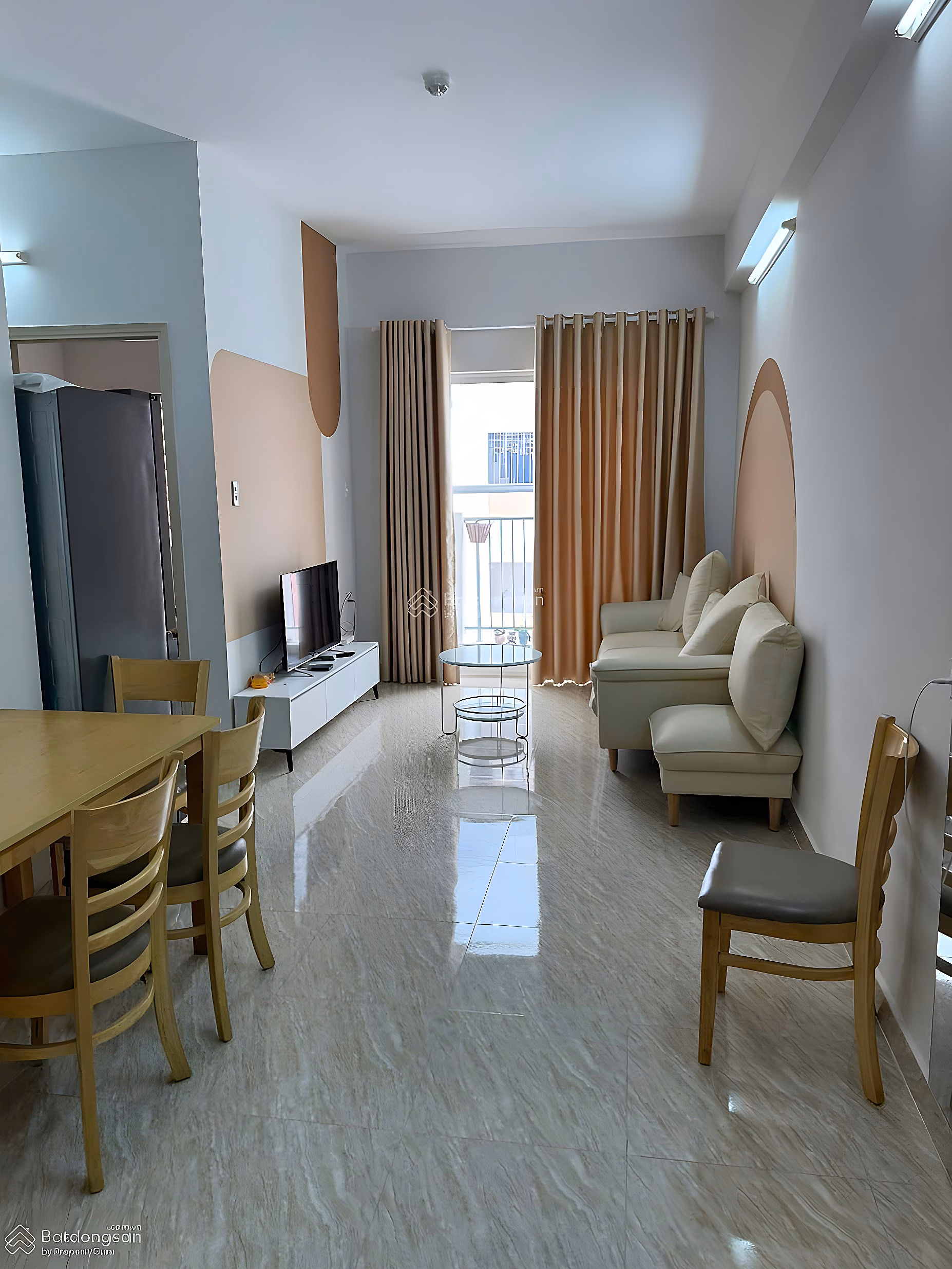 Owner needs money to sell Hoang Quan apartment urgently, North Nha Trang ward, very good price