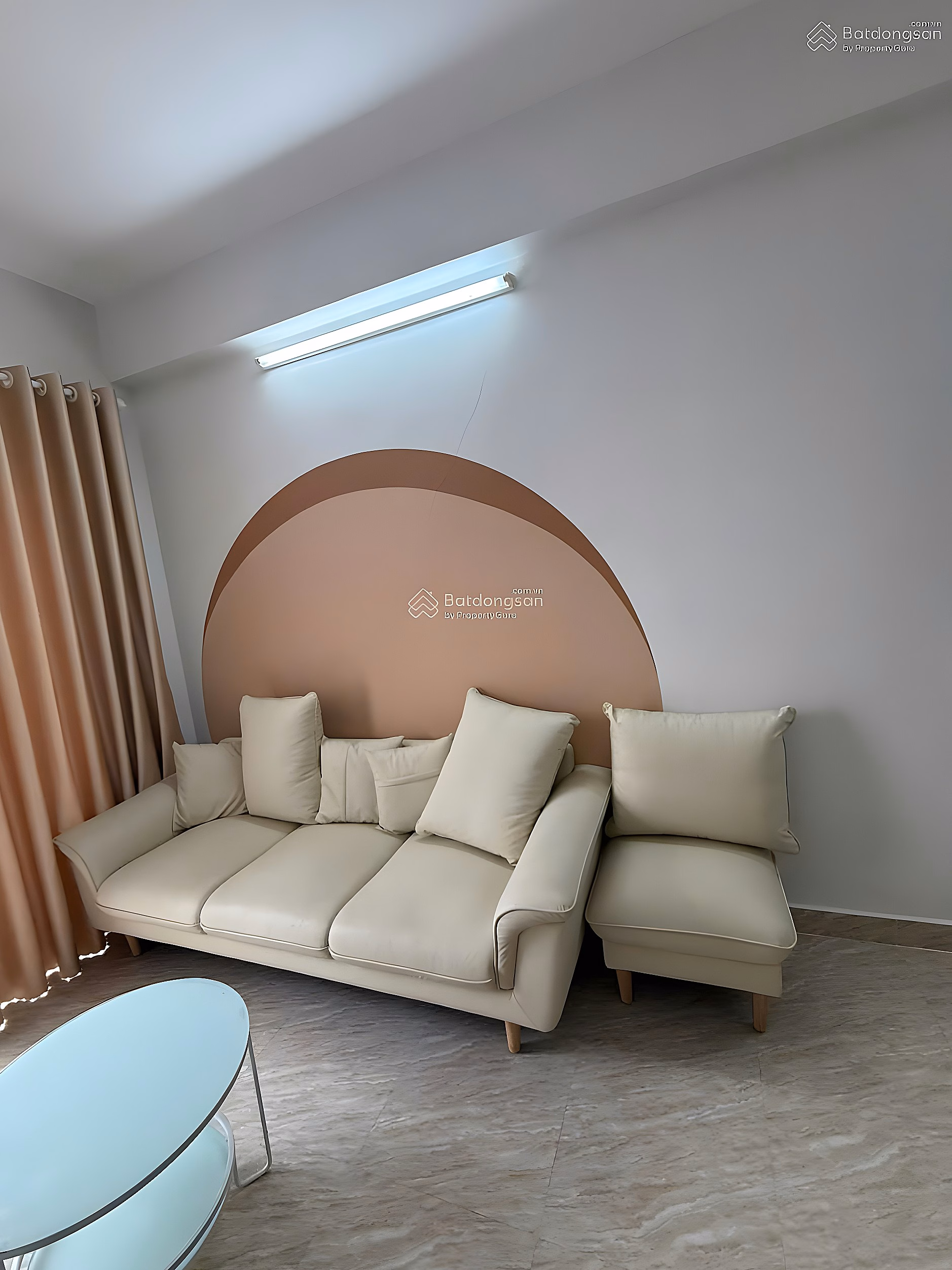 Owner needs money to sell Hoang Quan apartment urgently, North Nha Trang ward, very good price