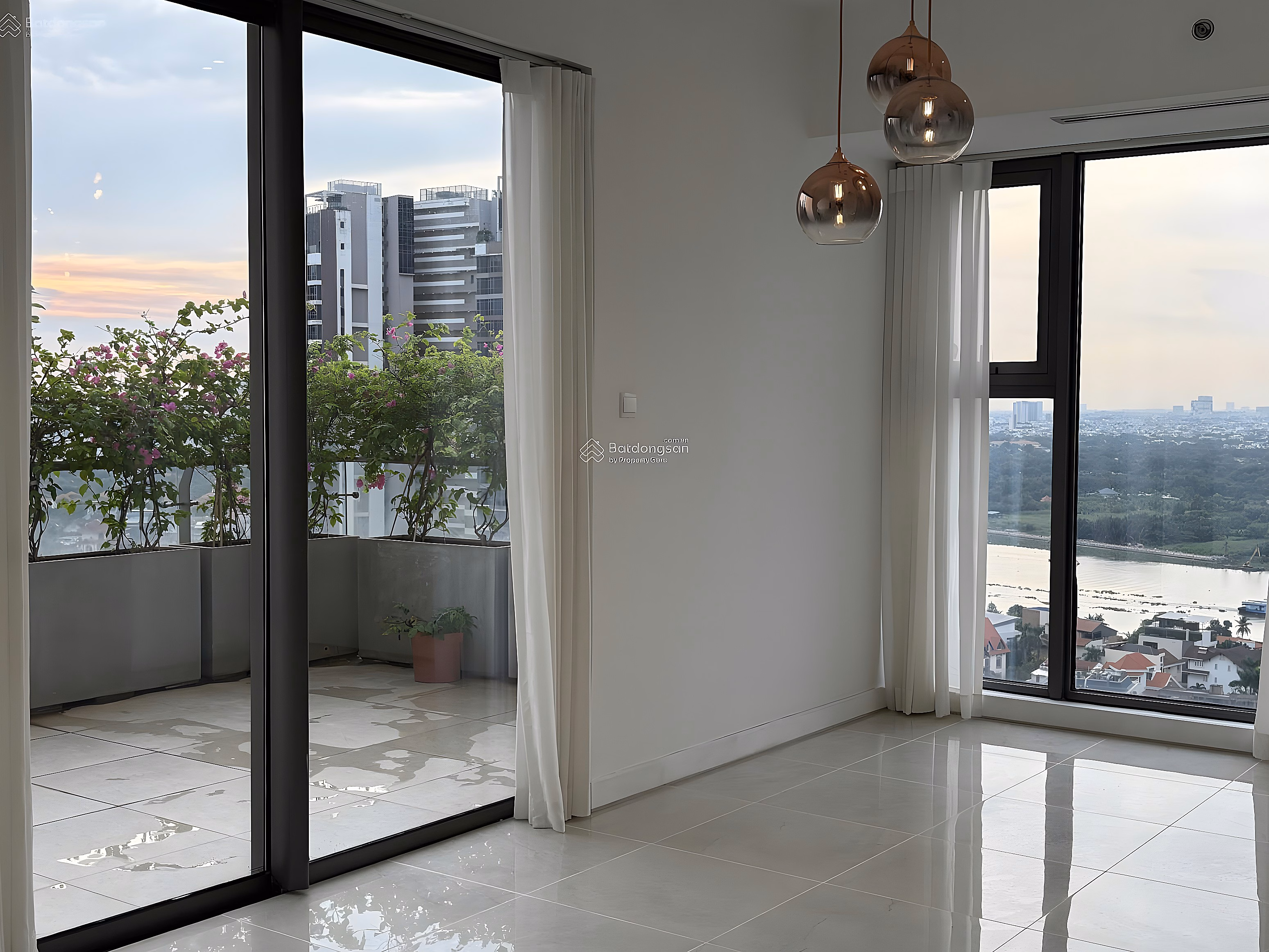 Duplex apartment for sale, Gateway Thao Dien, 246m2, 3 bedrooms, river view & Landmark, price 45 billion all in