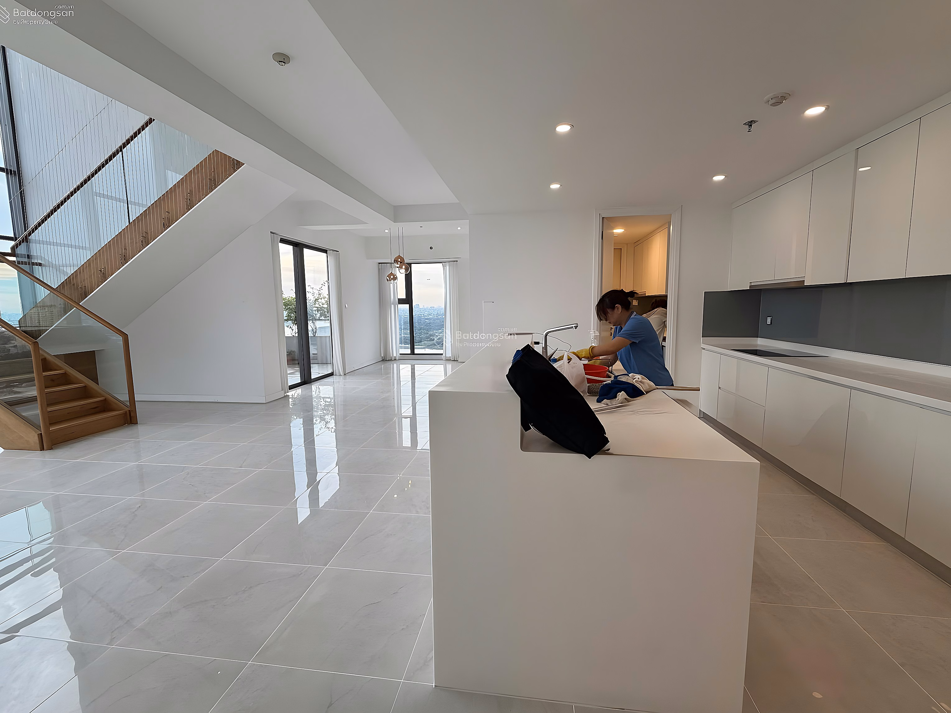 Duplex apartment for sale, Gateway Thao Dien, 246m2, 3 bedrooms, river view & Landmark, price 45 billion all in