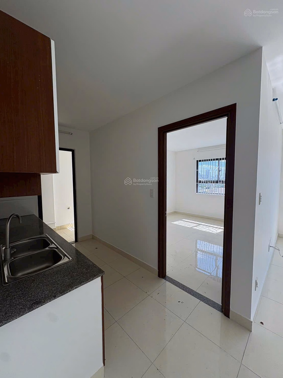 New apartment for rent at Keeng XH1 VCN Phuoc Long, basic furniture, price 6.5 million