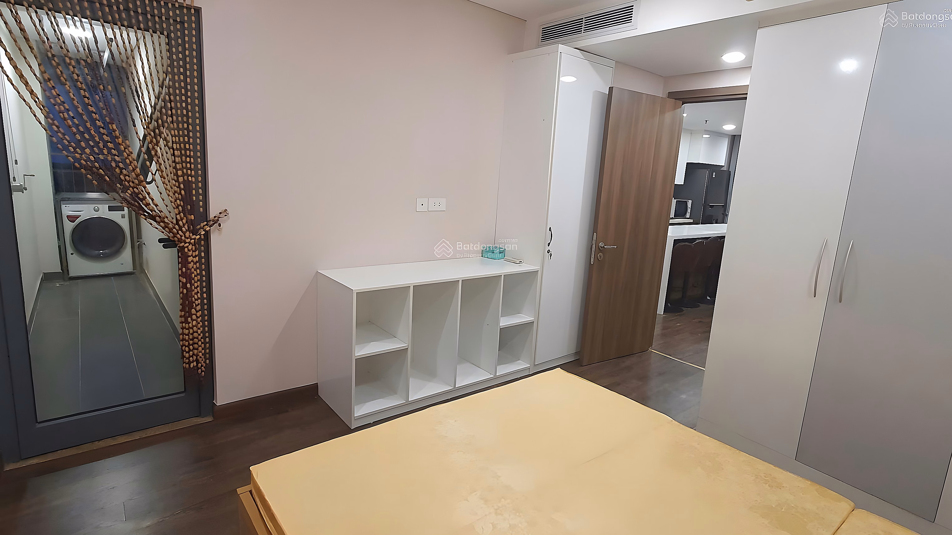 Rivera Park Hanoi apartment for rent, 69 Vu Trong Phung, Thanh Xuan.94m2 3 bedrooms 21 million.0983 237 ***