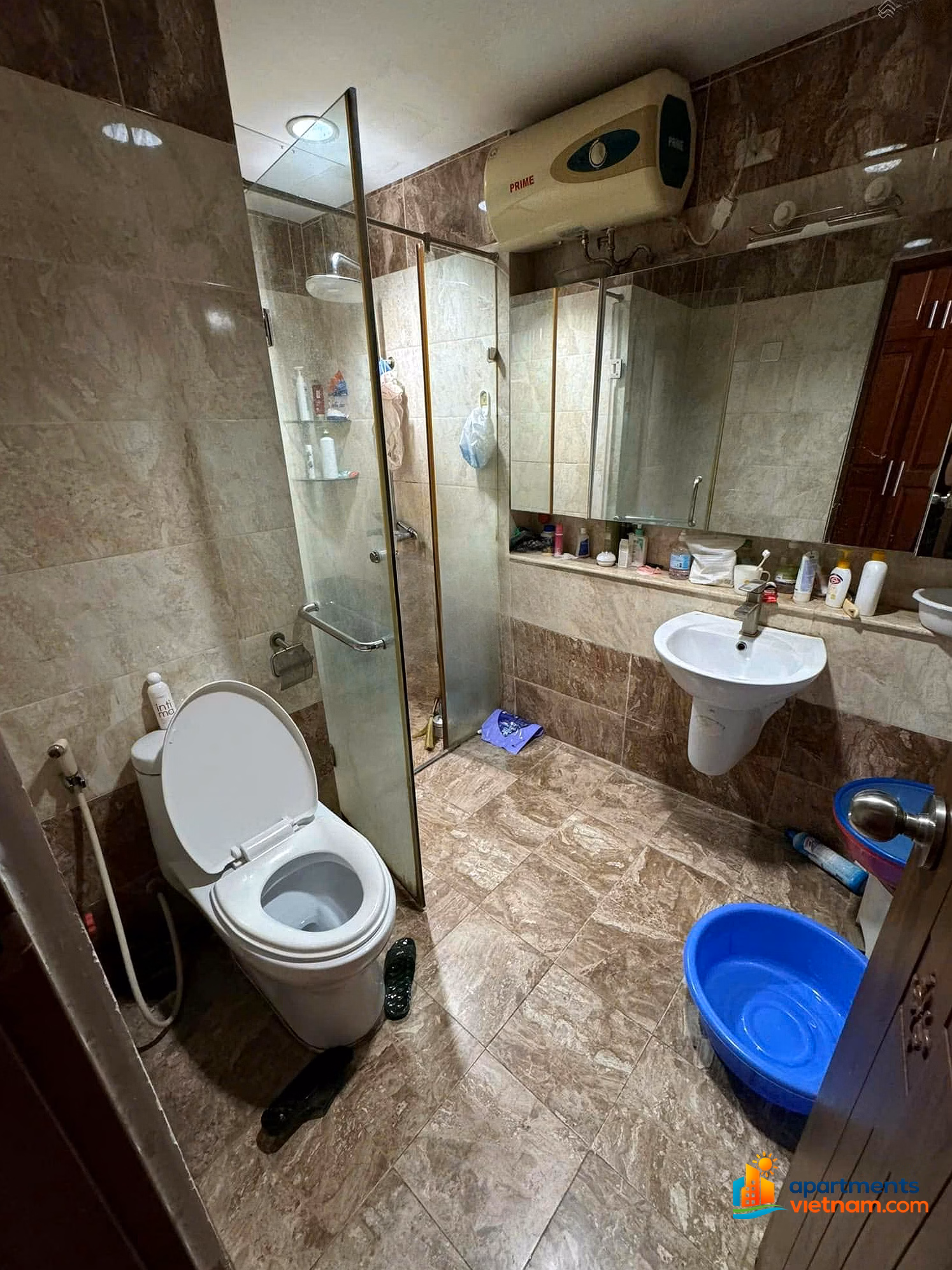 Hot - Star Tower, Yen Hoa for rent 3 bedrooms, 2 bathrooms, 145m2 fully furnished, price 18.5 million/month, nice view 0971 759 ***