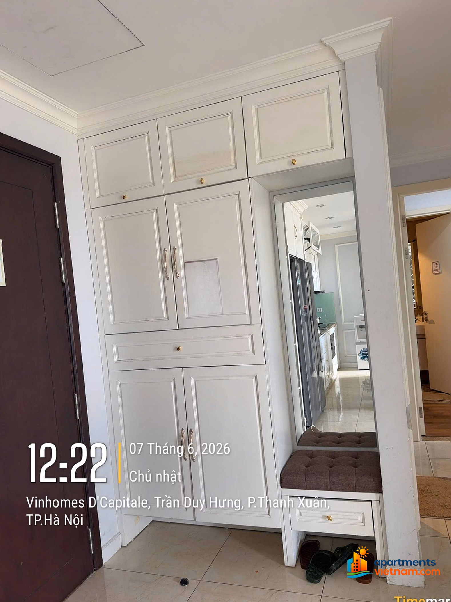 Need to rent apartment 76m², 2 bedrooms, 2 bathrooms, C7, see the house 24/7, move in immediately 0325 643 ***