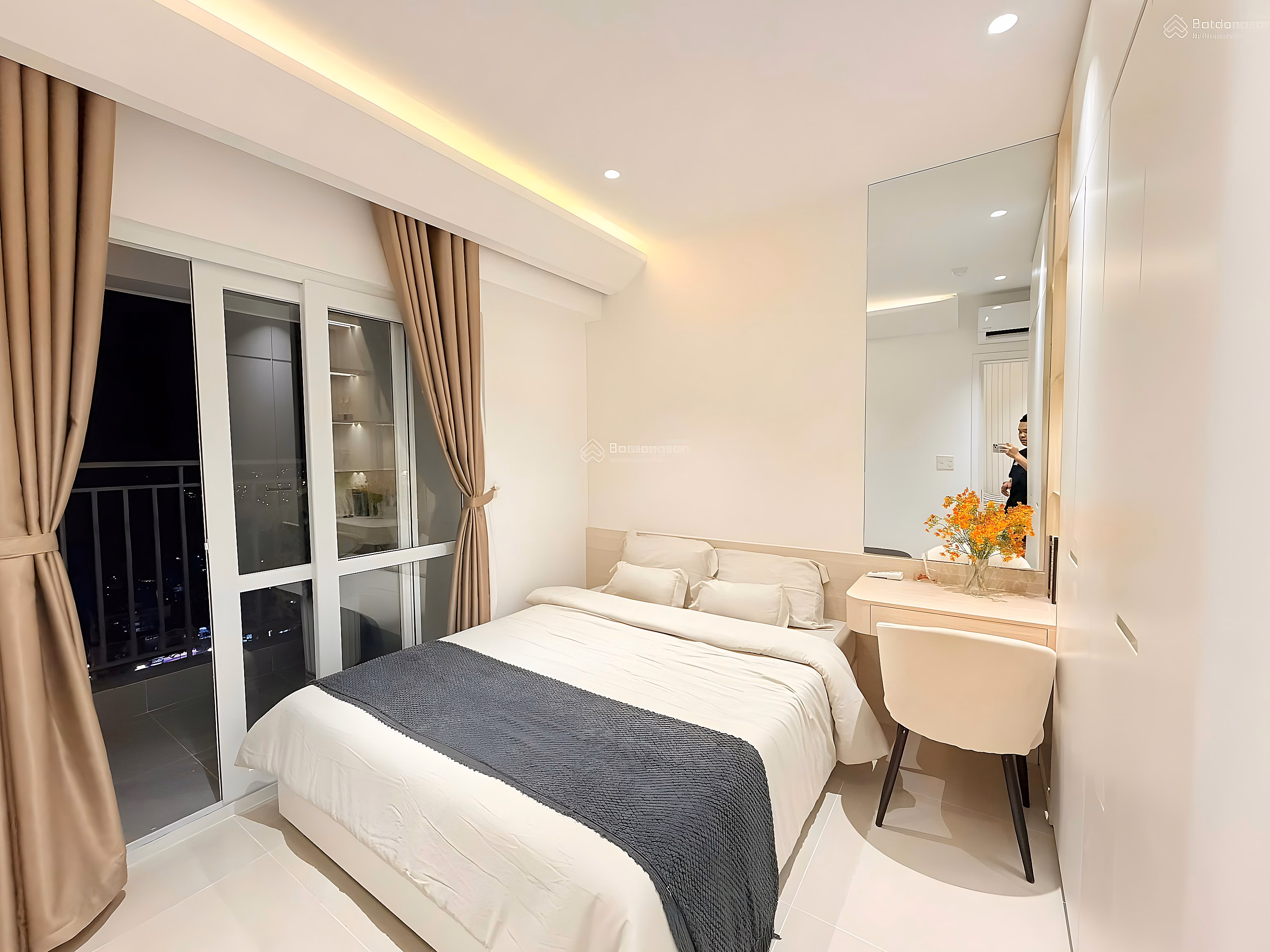 OC3 Muong Thanh Vien Trieu apartment 2 bedrooms 2 bathrooms, 36th floor, open view, price 4 billion 180 million