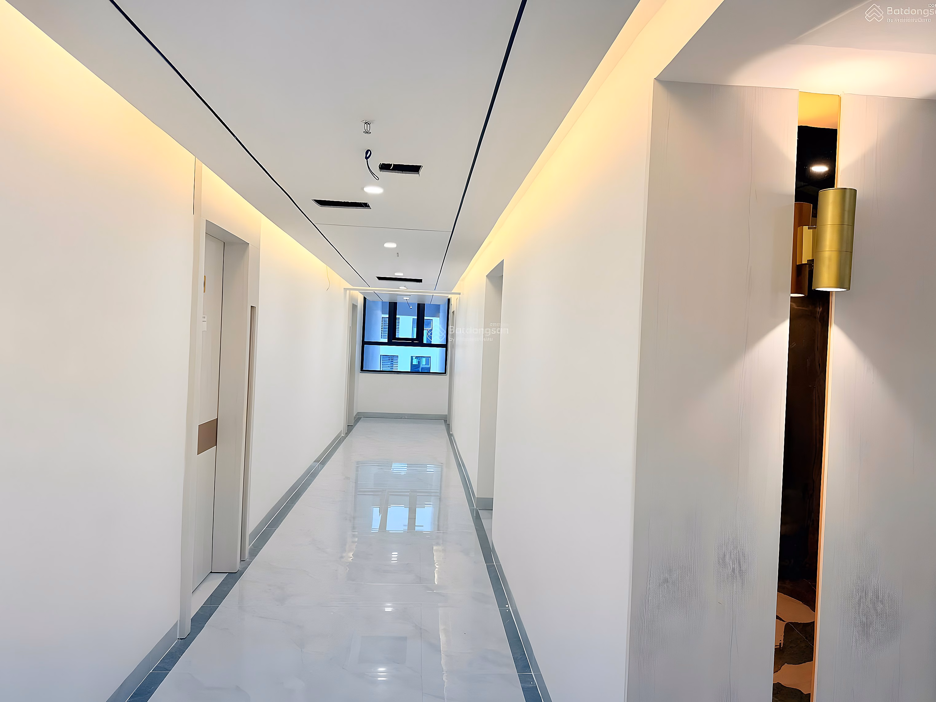 OC3 Muong Thanh Vien Trieu apartment 2 bedrooms 2 bathrooms, 36th floor, open view, price 4 billion 180 million