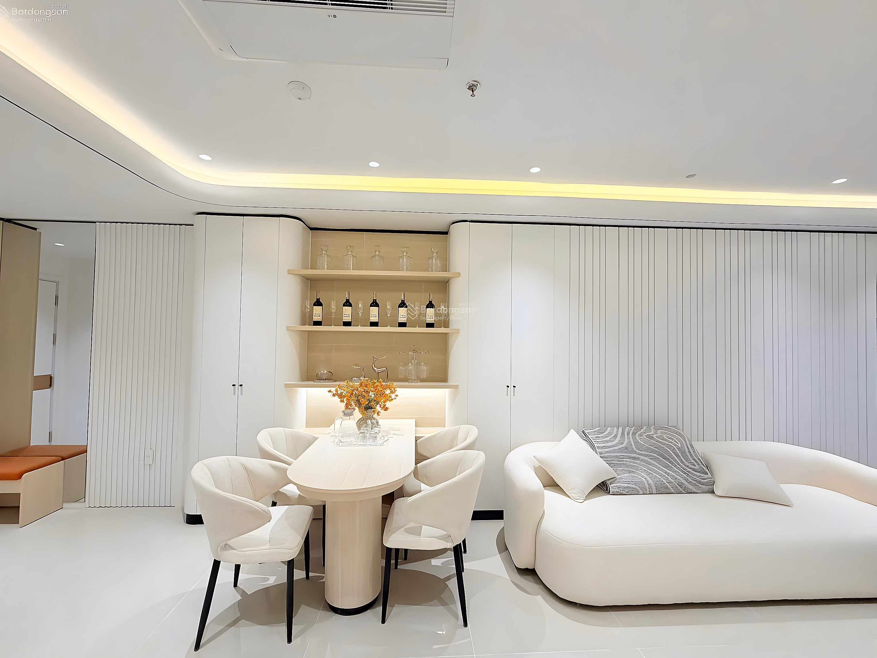 OC3 Muong Thanh Vien Trieu apartment 2 bedrooms 2 bathrooms, 36th floor, open view, price 4 billion 180 million