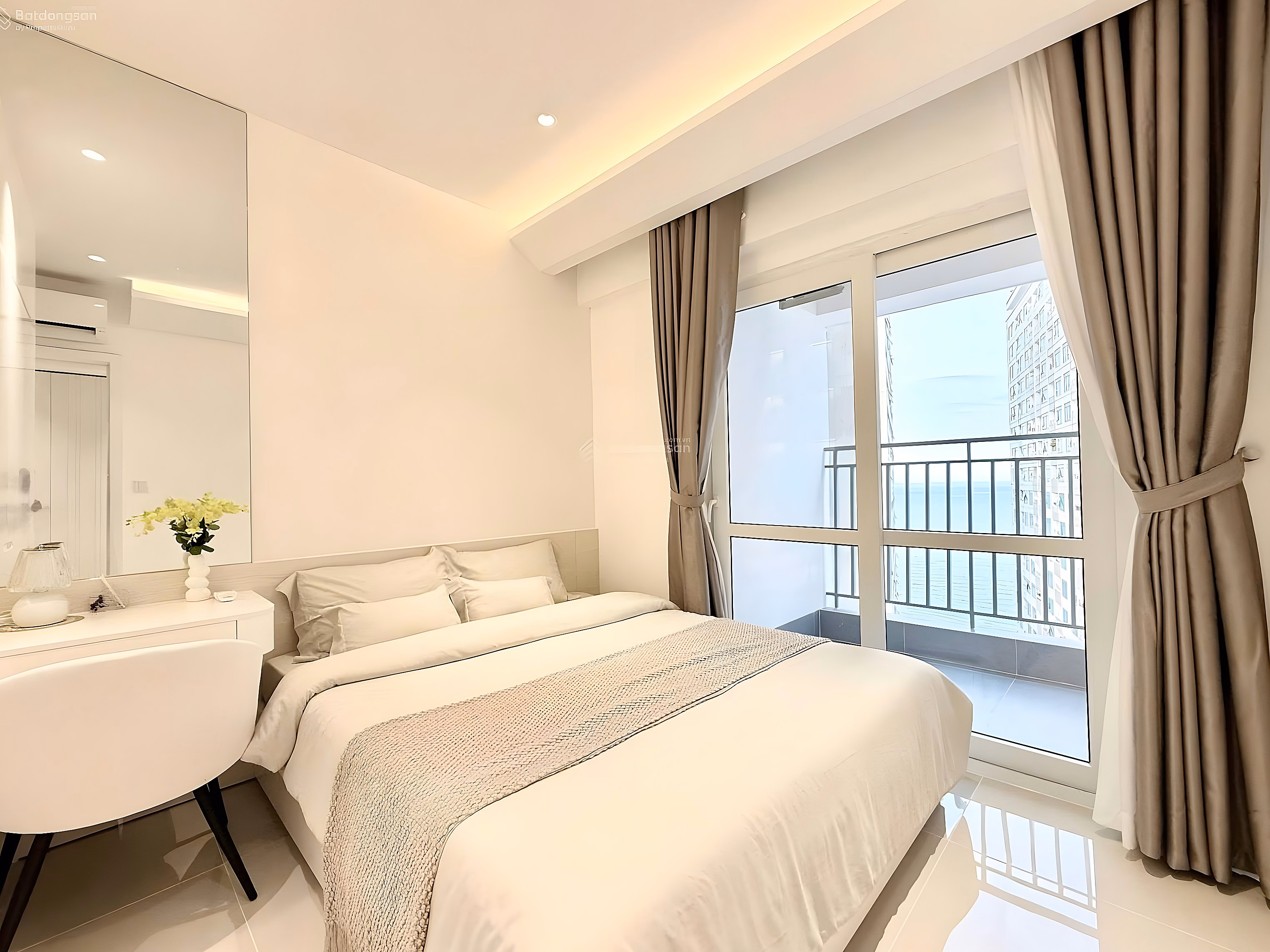 OC3 Muong Thanh Vien Trieu apartment 2 bedrooms 2 bathrooms, 34th floor, area 75m2, price 4 billion 190 million