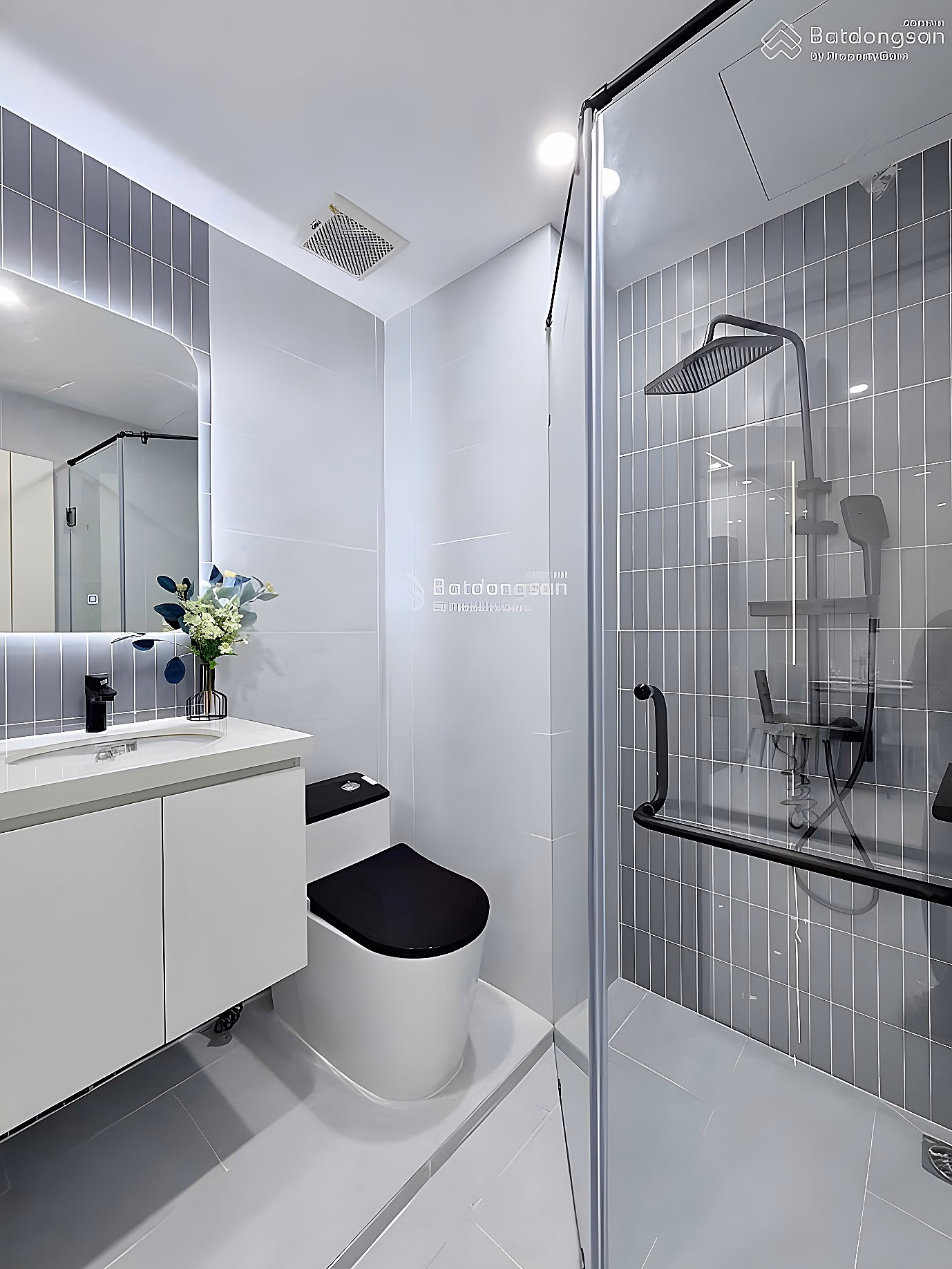 OC2B Muong Thanh Vien Trieu apartment 2 bedrooms 2 bathrooms, 12A floor, internal view, price 3 billion 880 million