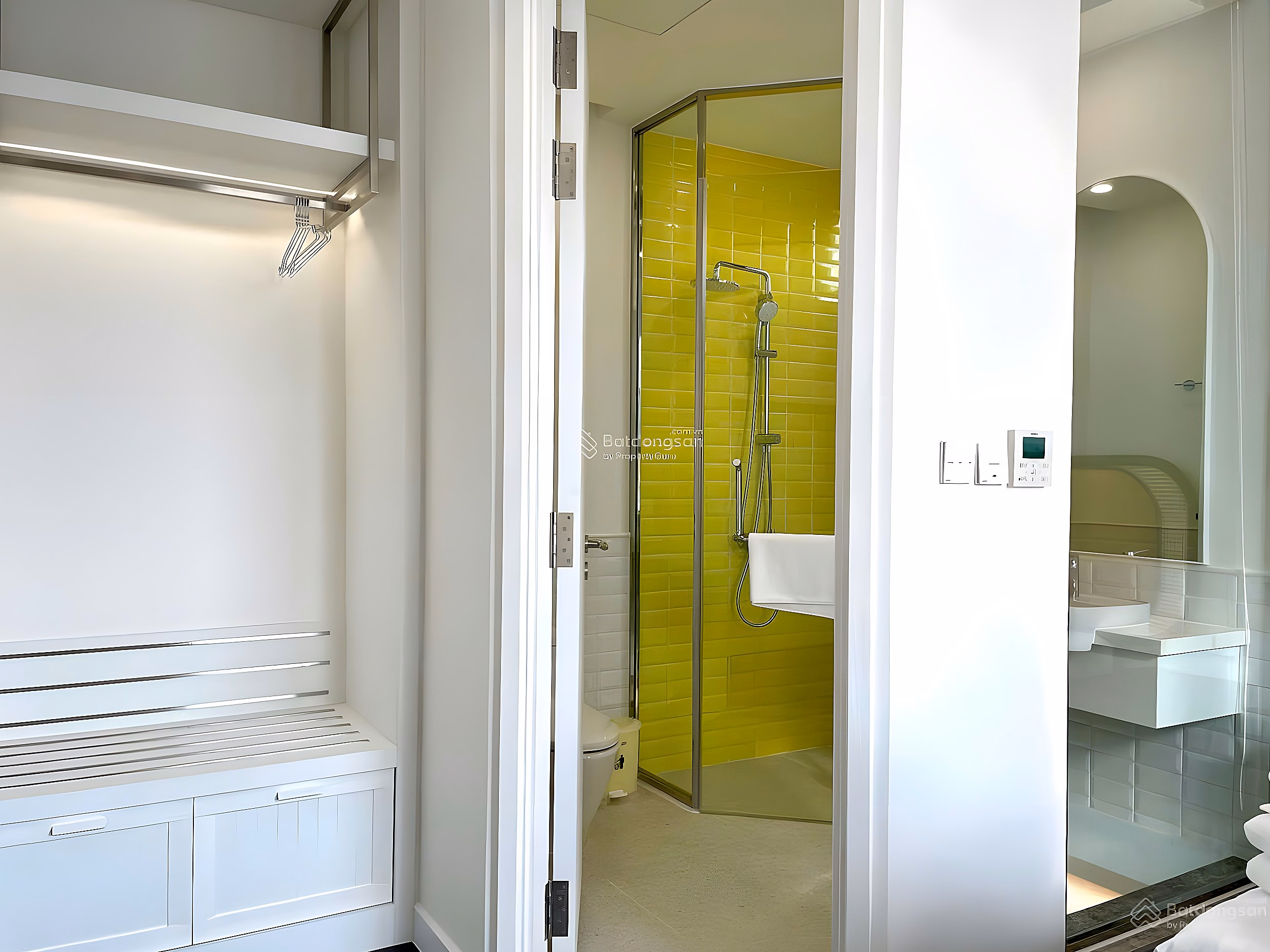 Hillside 2 bedroom apartment for rent priced at 17 million/month