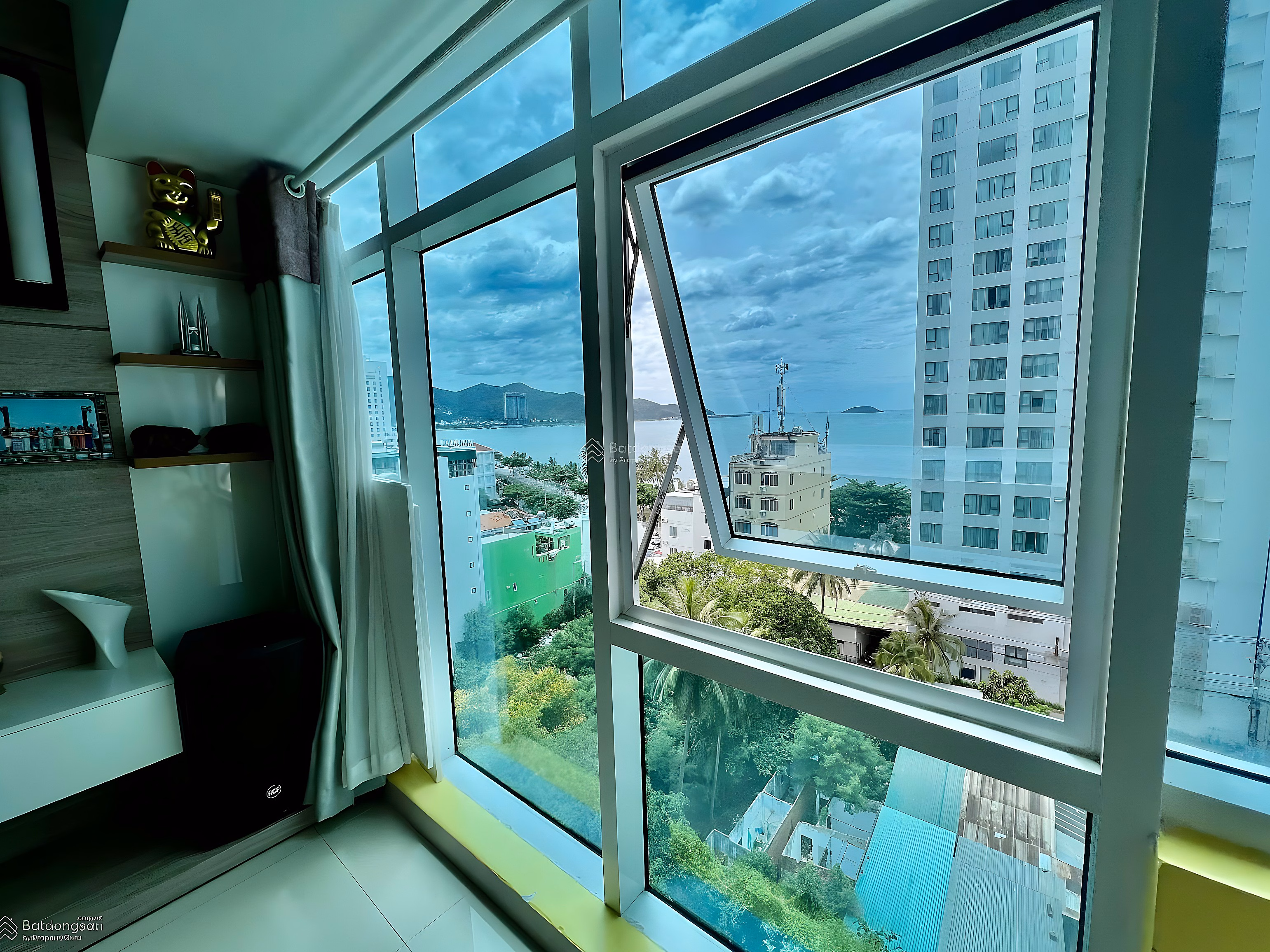 Corner apartment for sale in Song Da Hon Chong Nha Trang Khanh Hoa