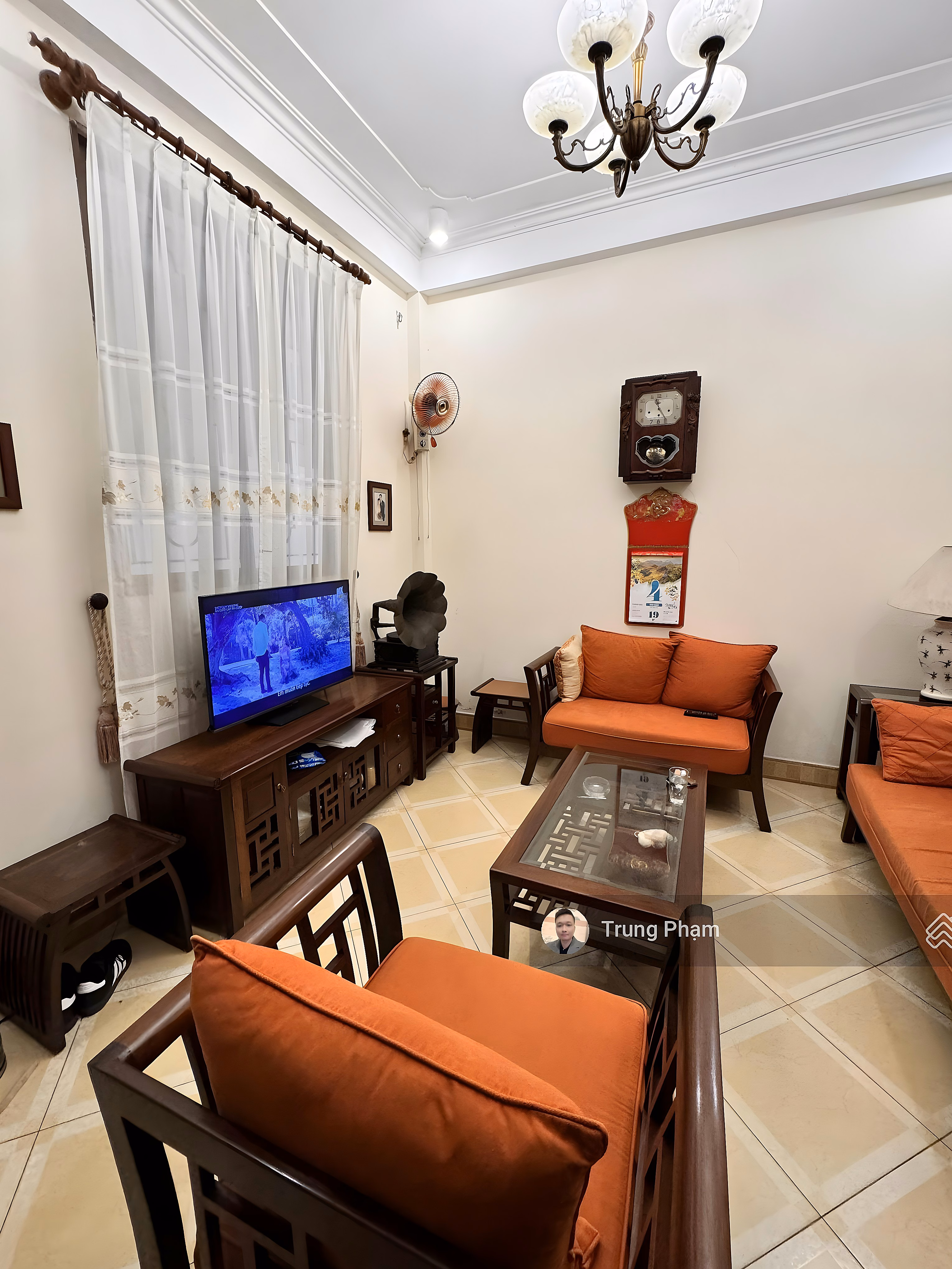 House for sale at Quan Tho 3, Ton Duc Thang. Area 45m2 - Area 3.6m - 5 floors corner apartment with 3 open sides. Price: 10.3 billion