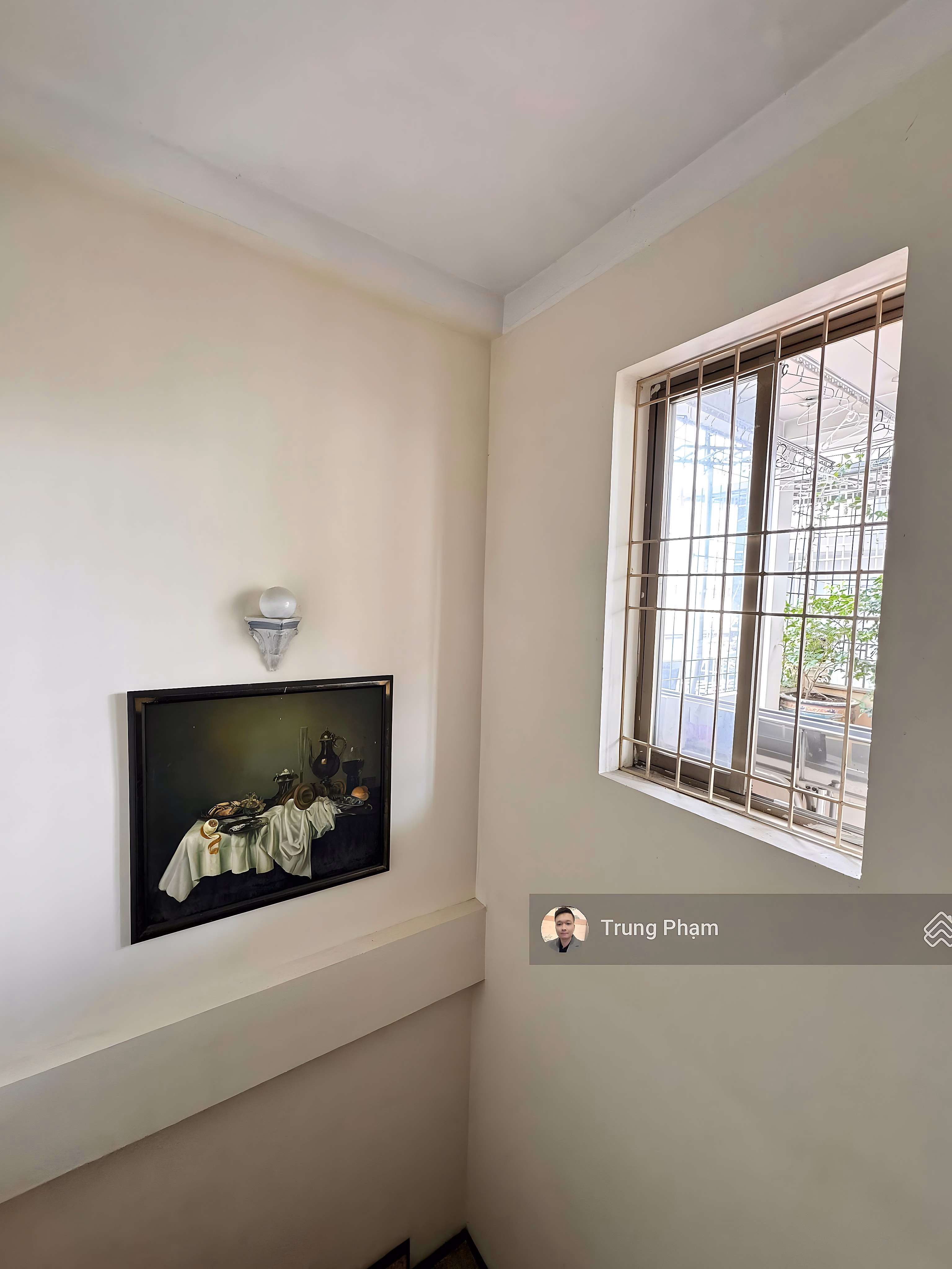 House for sale at Quan Tho 3, Ton Duc Thang. Area 45m2 - Area 3.6m - 5 floors corner apartment with 3 open sides. Price: 10.3 billion