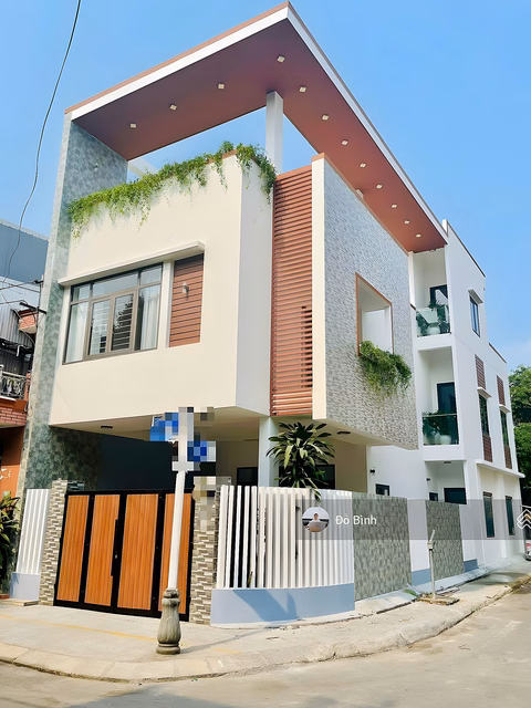 House for rent with 2 frontages: Chau Thuong Van Street - Beautiful new