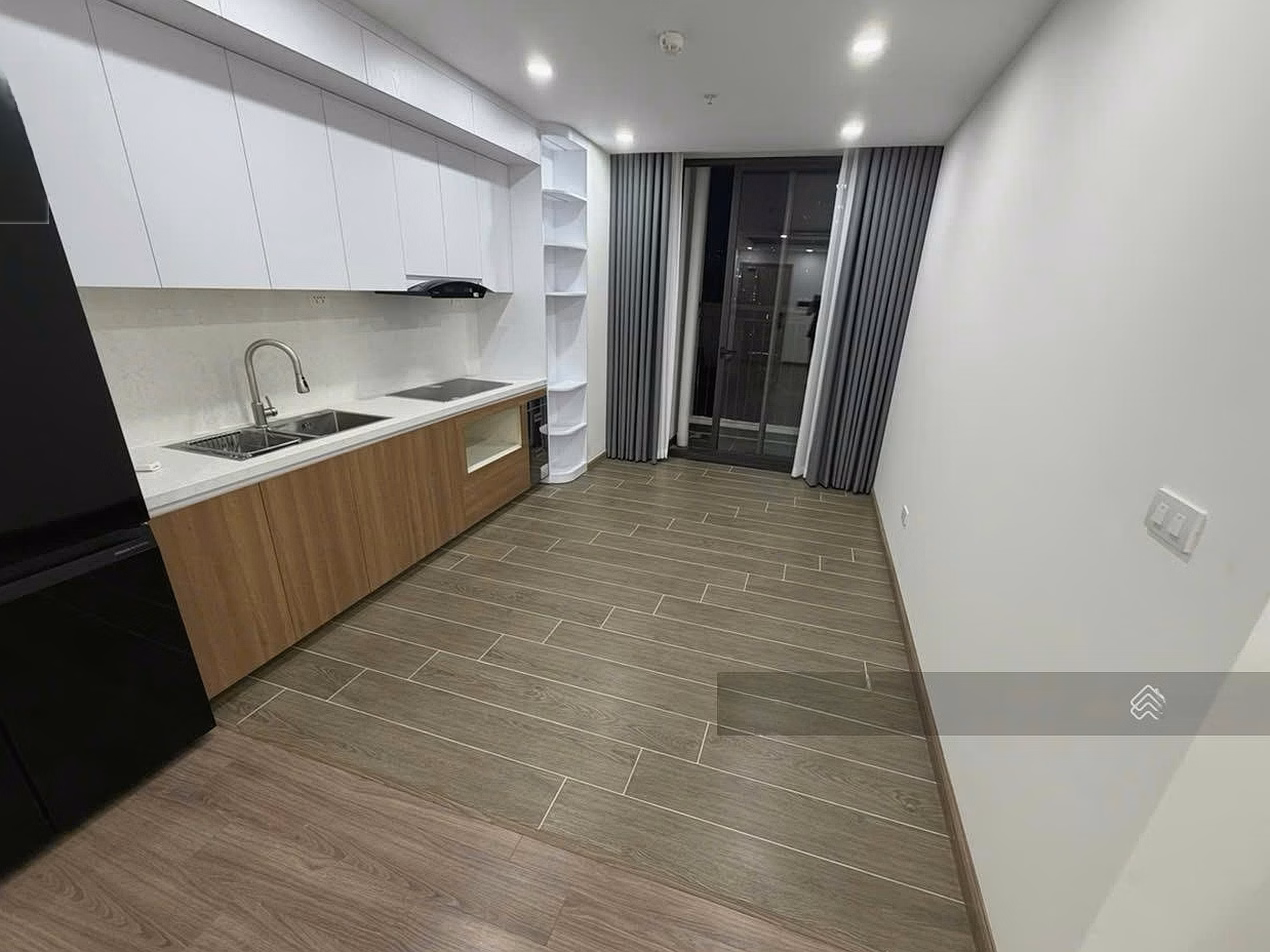 Super product! Handico apartment for rent at 33 Le Van Luong, 3 bedrooms, beauty queen apartment, price 17 million/month