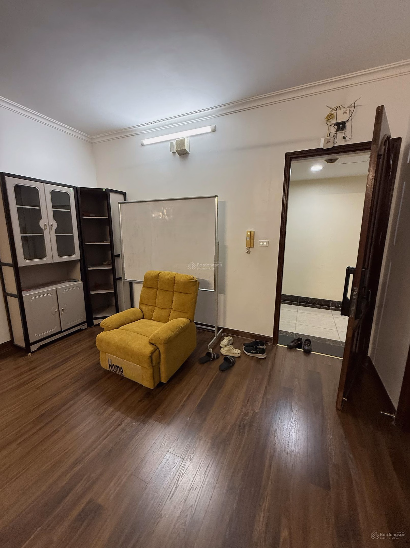 For rent at 34T Hoang Dao Thuy, 3 bedrooms, fully furnished, 155m², only 17 million/month, come in now***