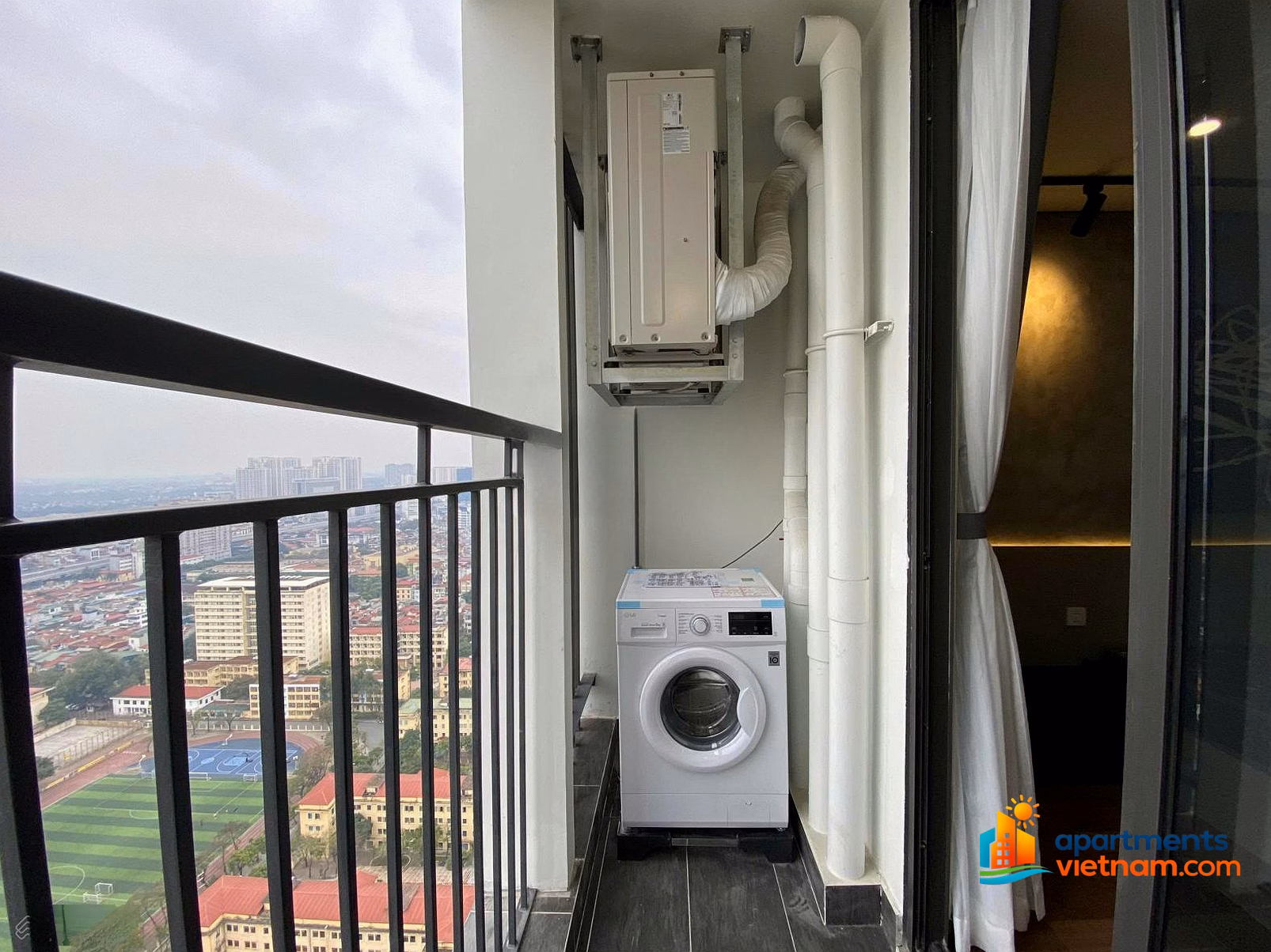 3-bedroom corner apartment for rent, 108m² - Beautiful interior, exactly like the photo. Tuan specializes in Mipec Rubik