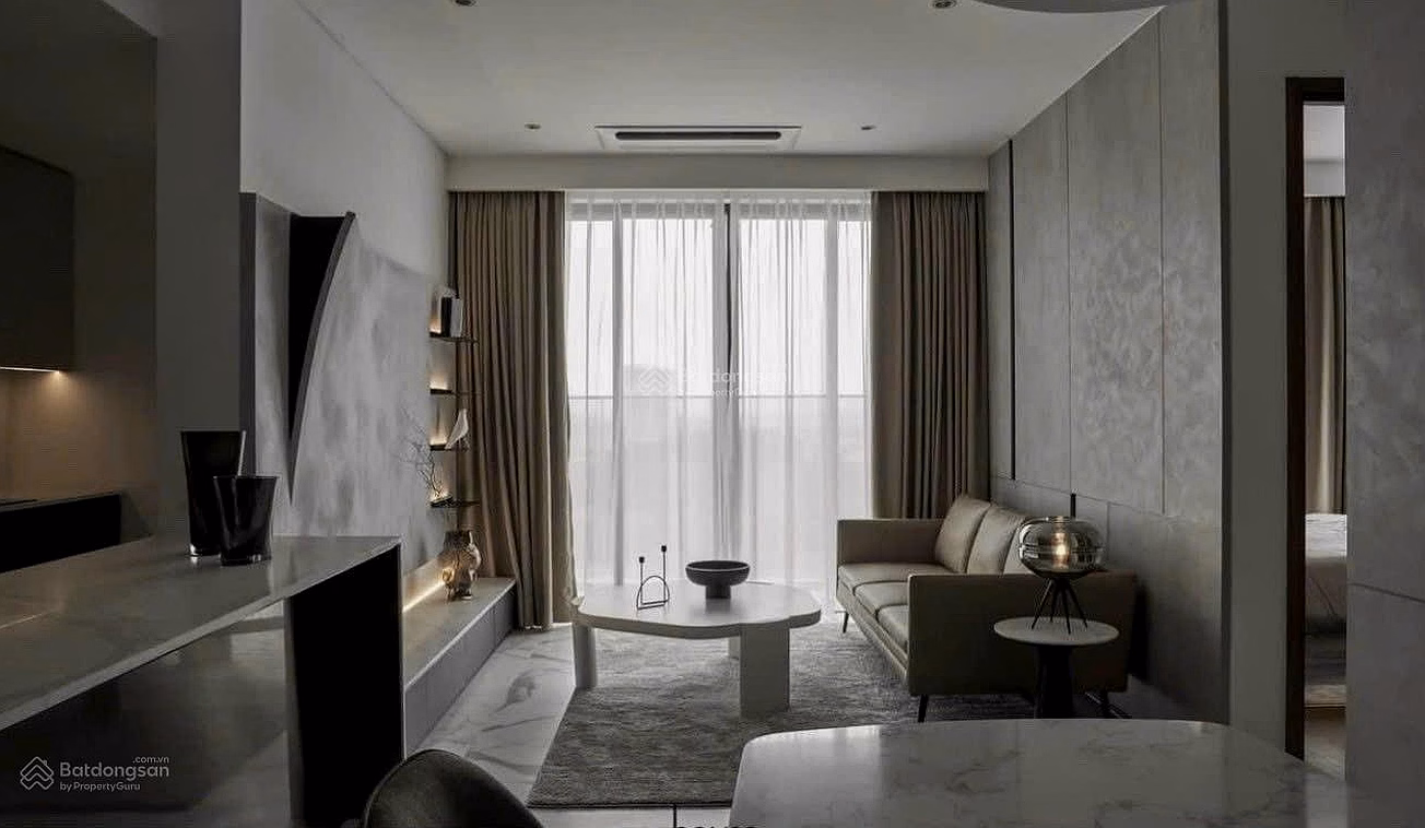 I am the host who manages all Sunrise City 1-2-3-4 bedroom apartments and Penthouses with the best prices available