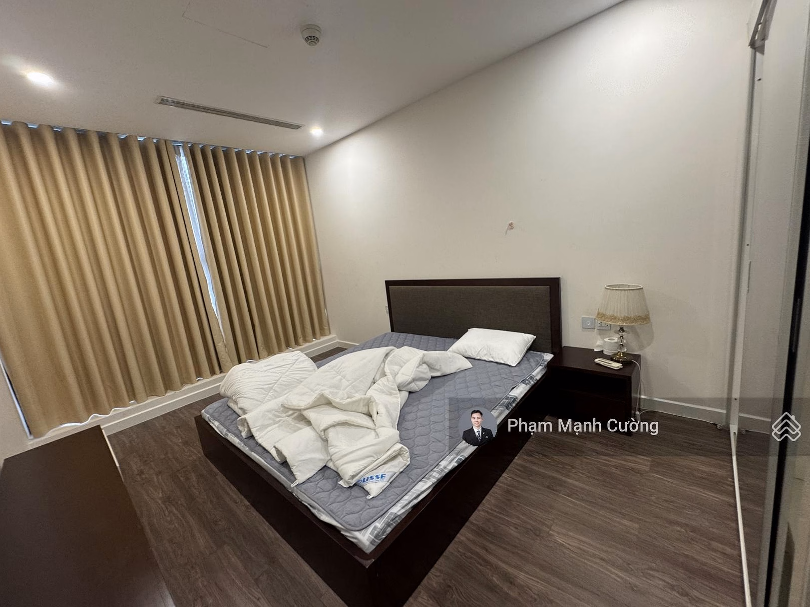 Sunshine City 3 bedrooms for rent | 100m2 - Move in immediately | Price 20 million + Full furniture