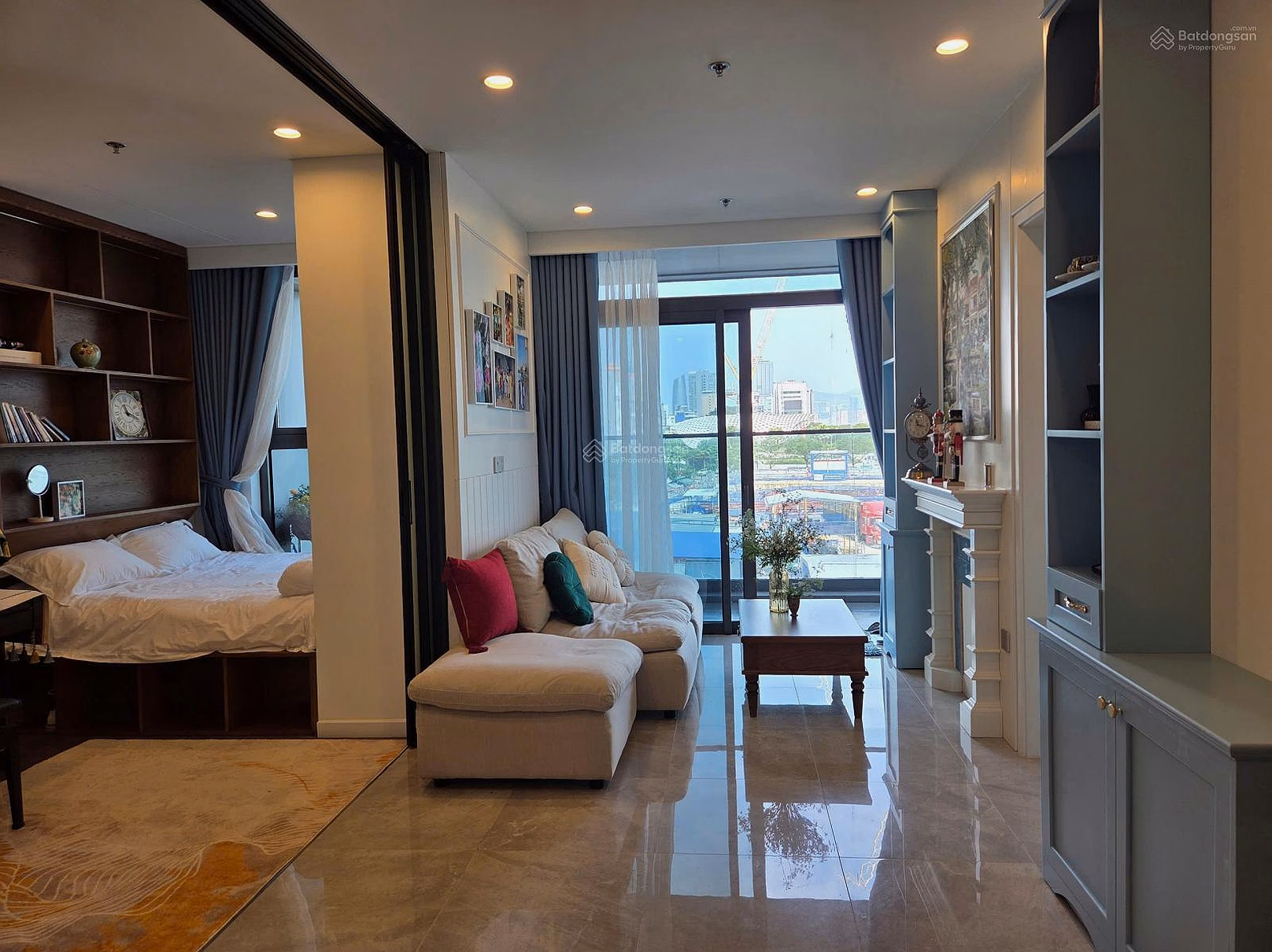 Owner rents Filmore Da Nang 2 bedrooms for only 36 million/month with beautiful view of Dragon Bridge fireworks