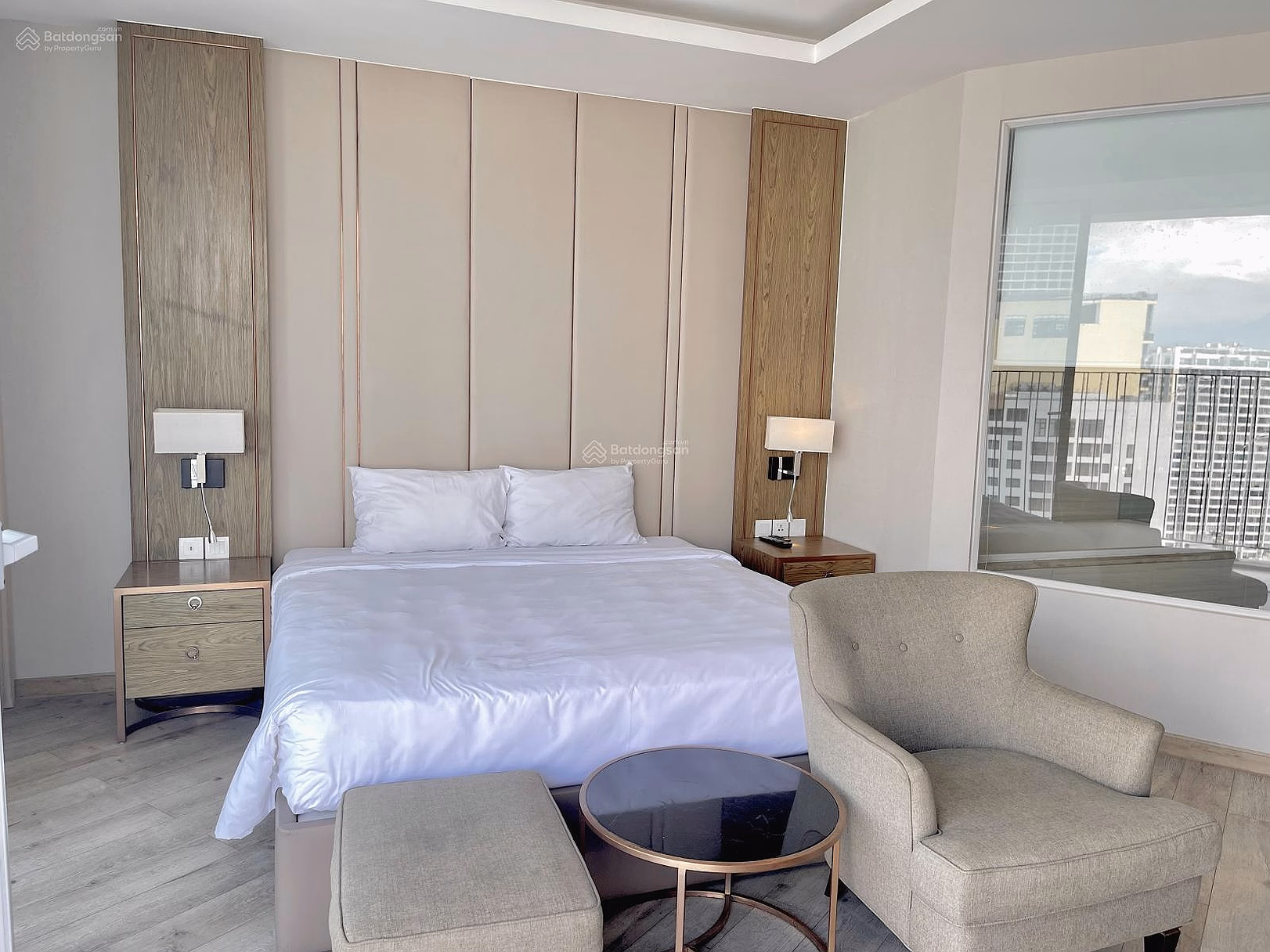 TUE TAM WOULD LIKE TO INTRODUCE TO YOU THE EXTREMELY BEAUTIFUL PANORAMA APARTMENT WITH A DIAGONAL SEA VIEW. RENTAL PRICE IS ONLY 12 MILLION