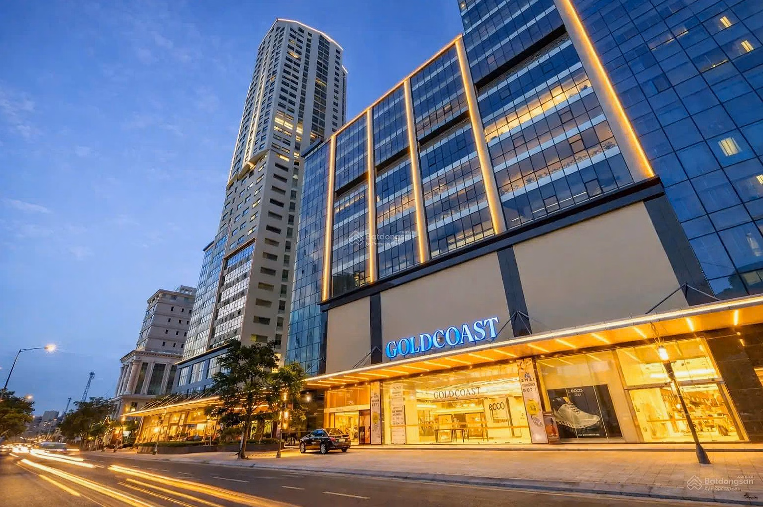Ly specializes in selling Gold Coast Nha Trang apartments, long-term ownership, sea/pool view, genuine price