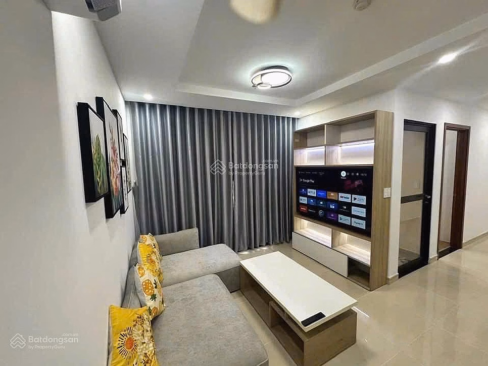 Apartment for rent with 3 bedrooms, 2 bathrooms, 100m2 at CityLand Park Hills, 20 million VND
