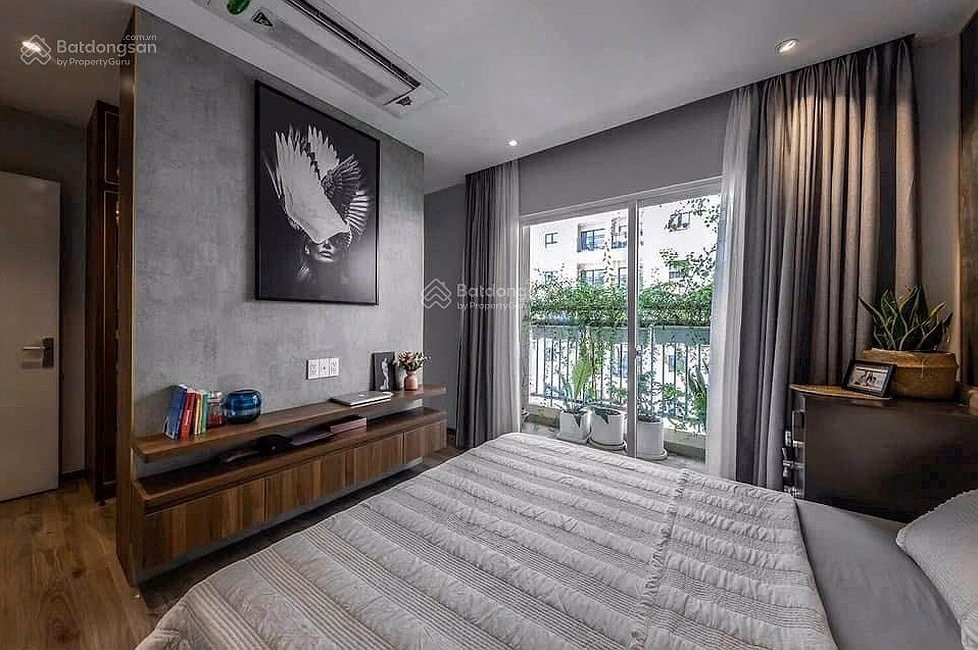 Apartment for rent with 3 bedrooms, 2 bathrooms, 100m2 at CityLand Park Hills, 20 million VND