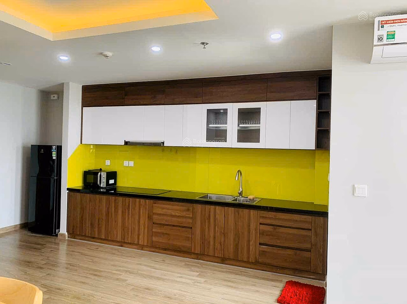 68.5m2 CC for rent, 20 million at HUD Building Nha Trang, Nguyen Thien Thuat, Tan Tien, Nha Trang