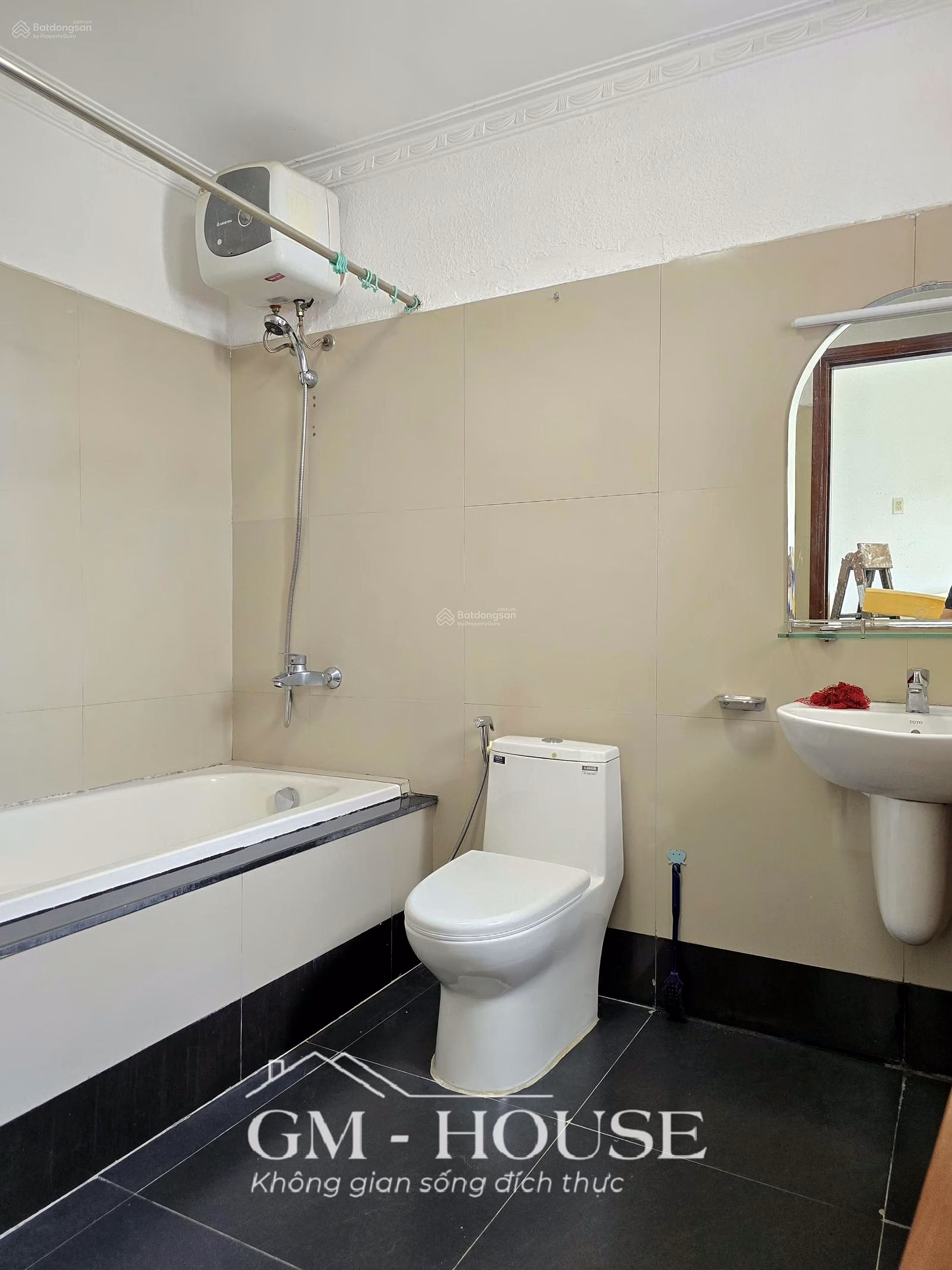 My Duc apartment for rent, 3 bedrooms, 2 bathrooms, 100m² in Xo Viet Nghe Tinh, preferential price, nice view