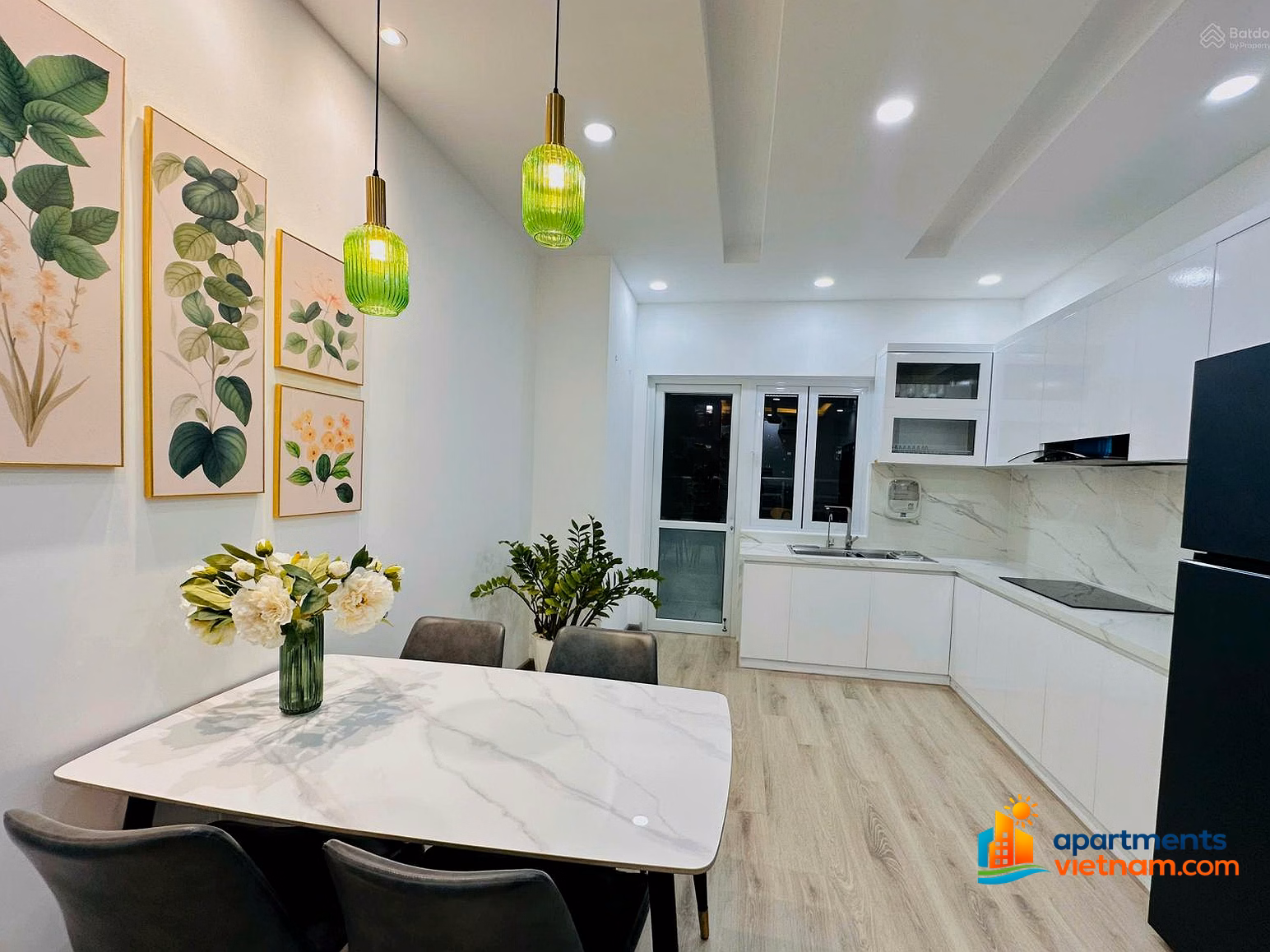 71m² apartment with sea view, new high-class furniture, brand new OC2A Apartment 1008, price 3 billion 550