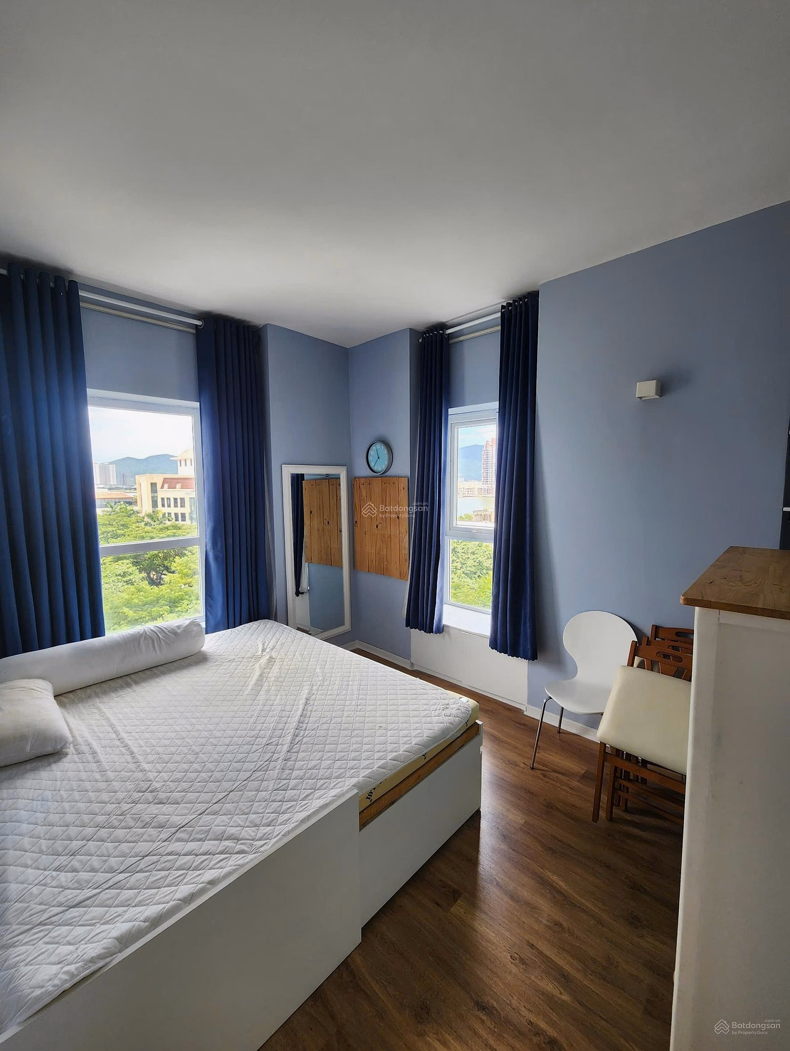 Quick rental apartment in the center of Da Nang, next to the administrative building, Han River marina