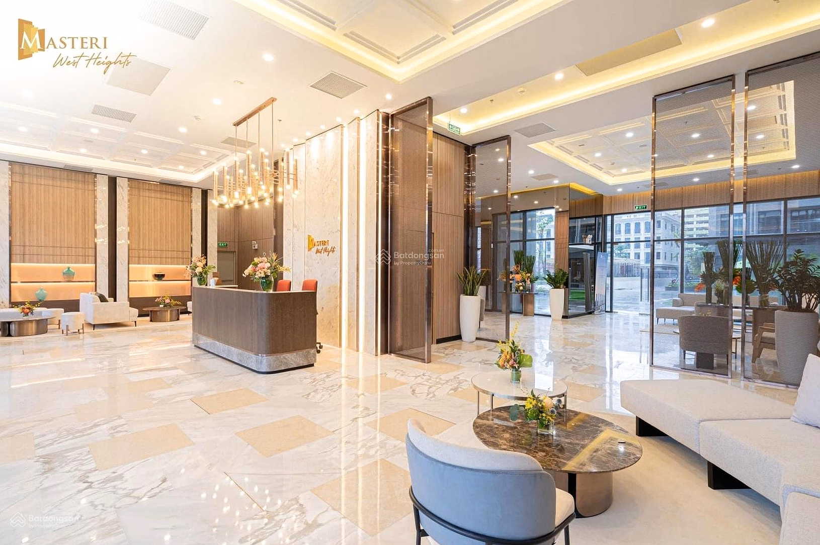 Rare product 1 bedroom + 48m2, widest in the segment - Full lake view - Full furniture in building A - Masteri West Heights