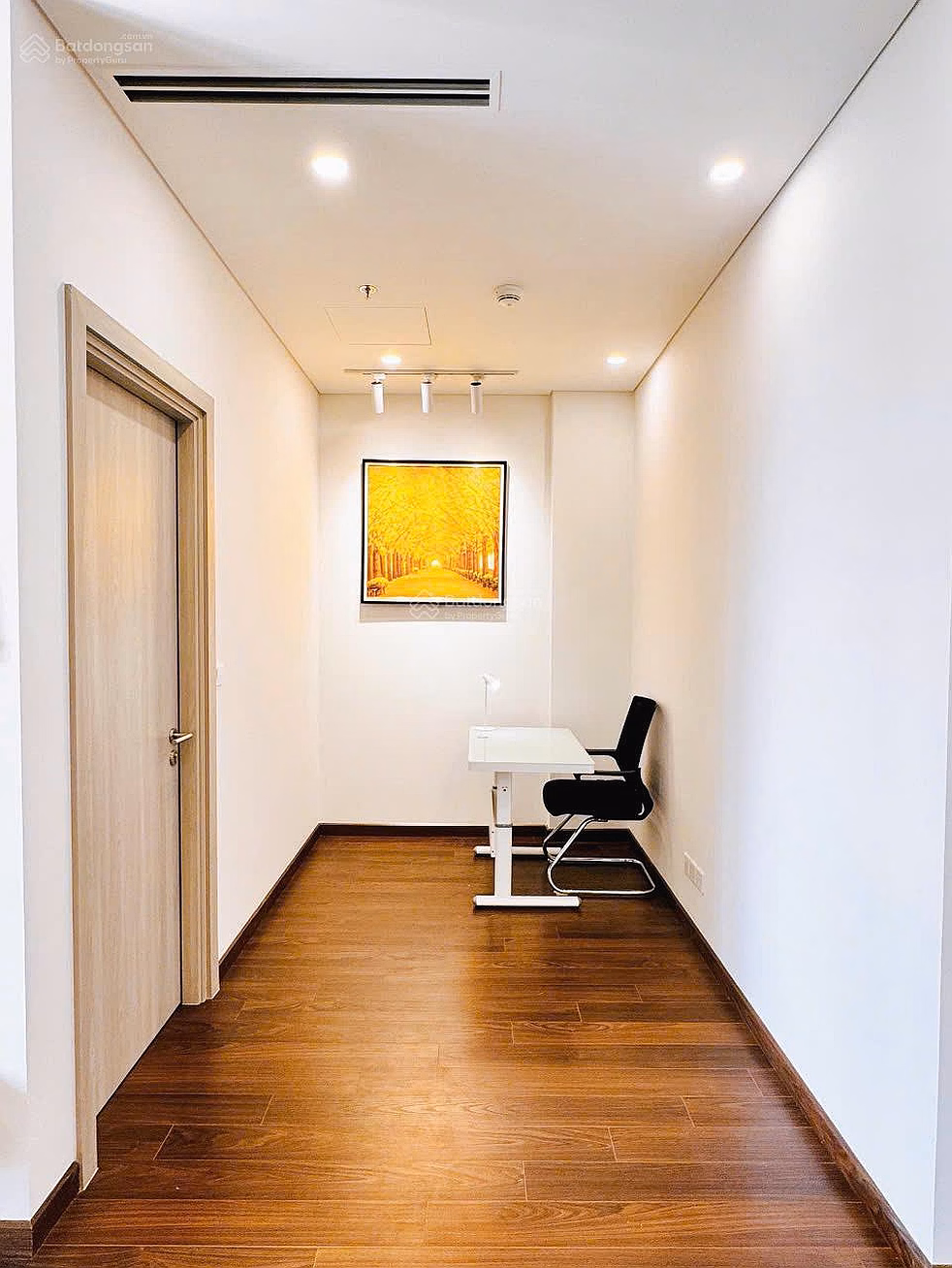 Any price is available, find an apartment according to your needs... Apartment fund available at Vinsmart Tay Mo***