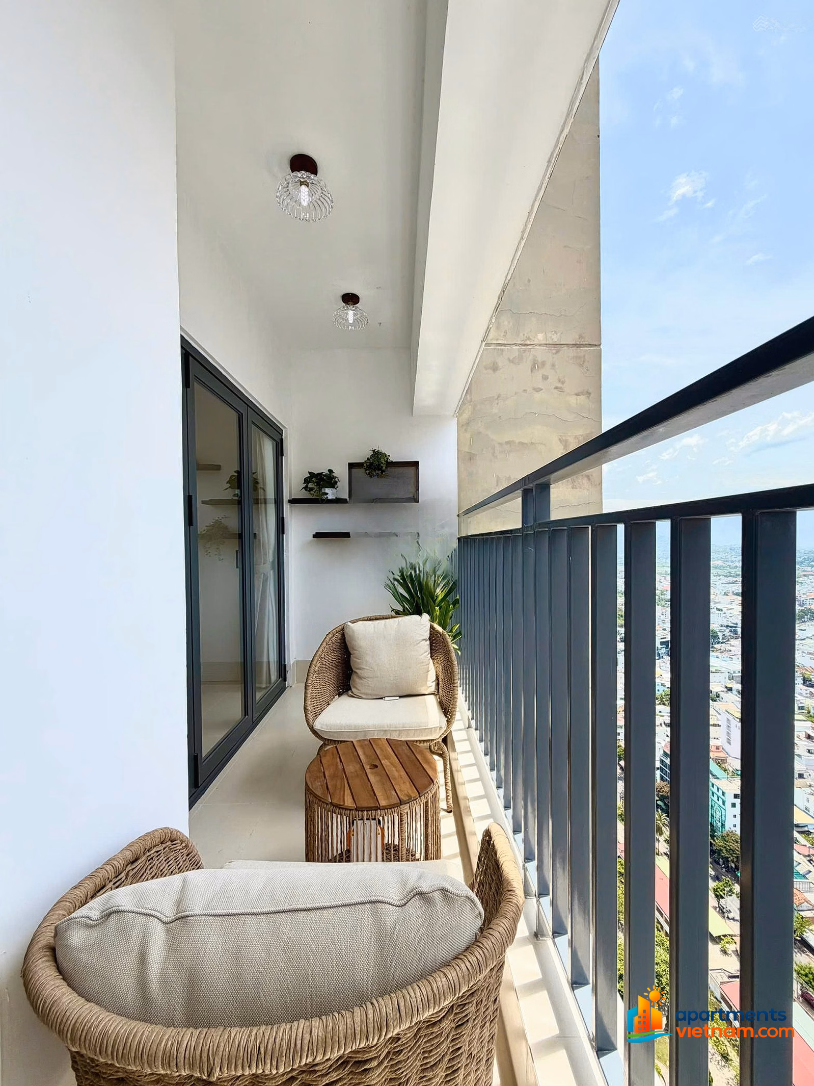 APARTMENT FOR SALE 3514 2BR STREET VIEW, MOUNTAIN VIEW OC3 MUONG THANH VIEN TRIEU - 65m² - NEW INTERIOR