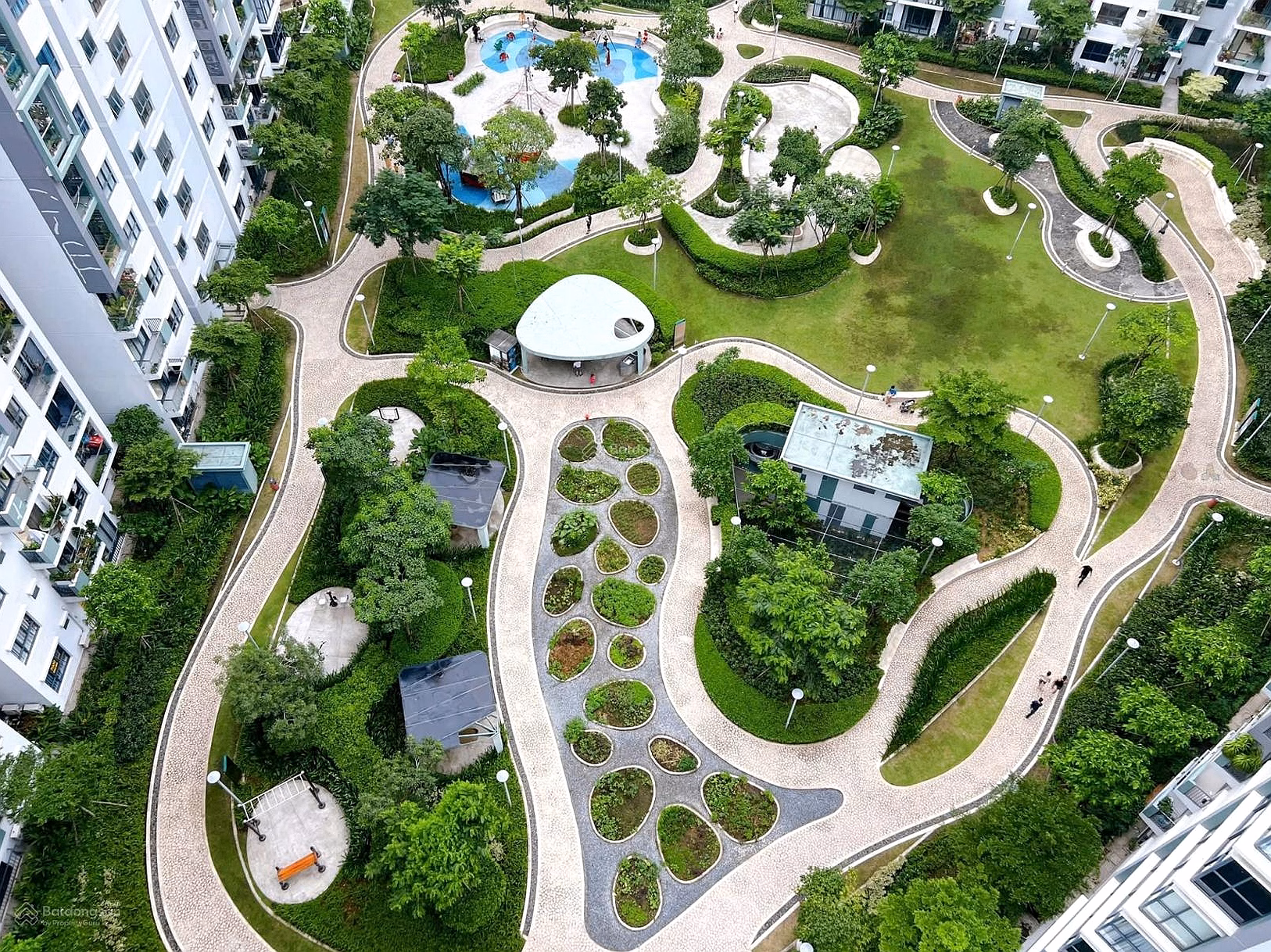 Shopping cart for rent Celadon City Tan Phu | Topaz - Ruby - Emerald - Diamond | From 9 million
