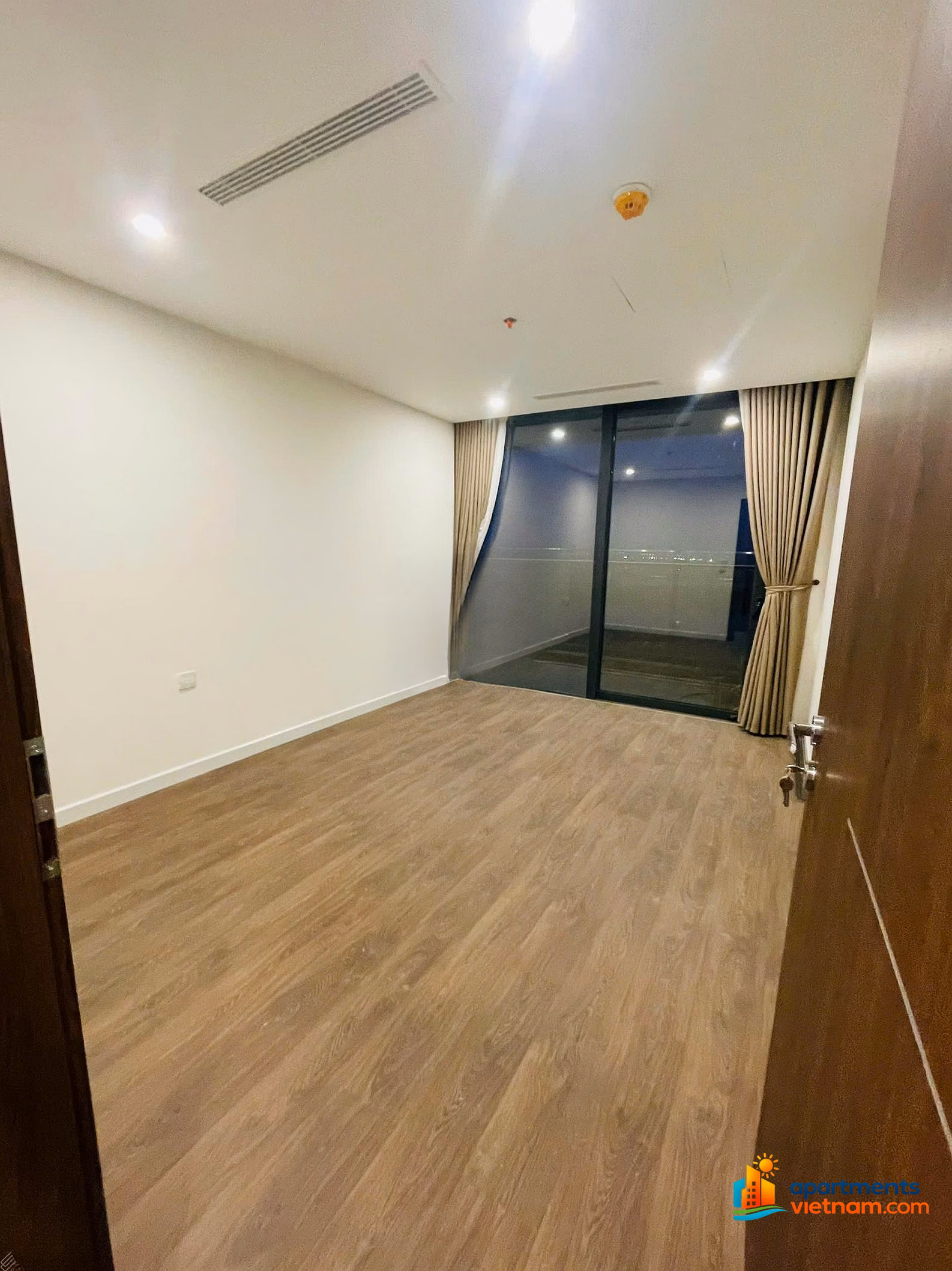 For Rent: 2BR 124m² Apartment – Cheapest in Project – 26M VND – Ready to Move In – Hai Nam Resident